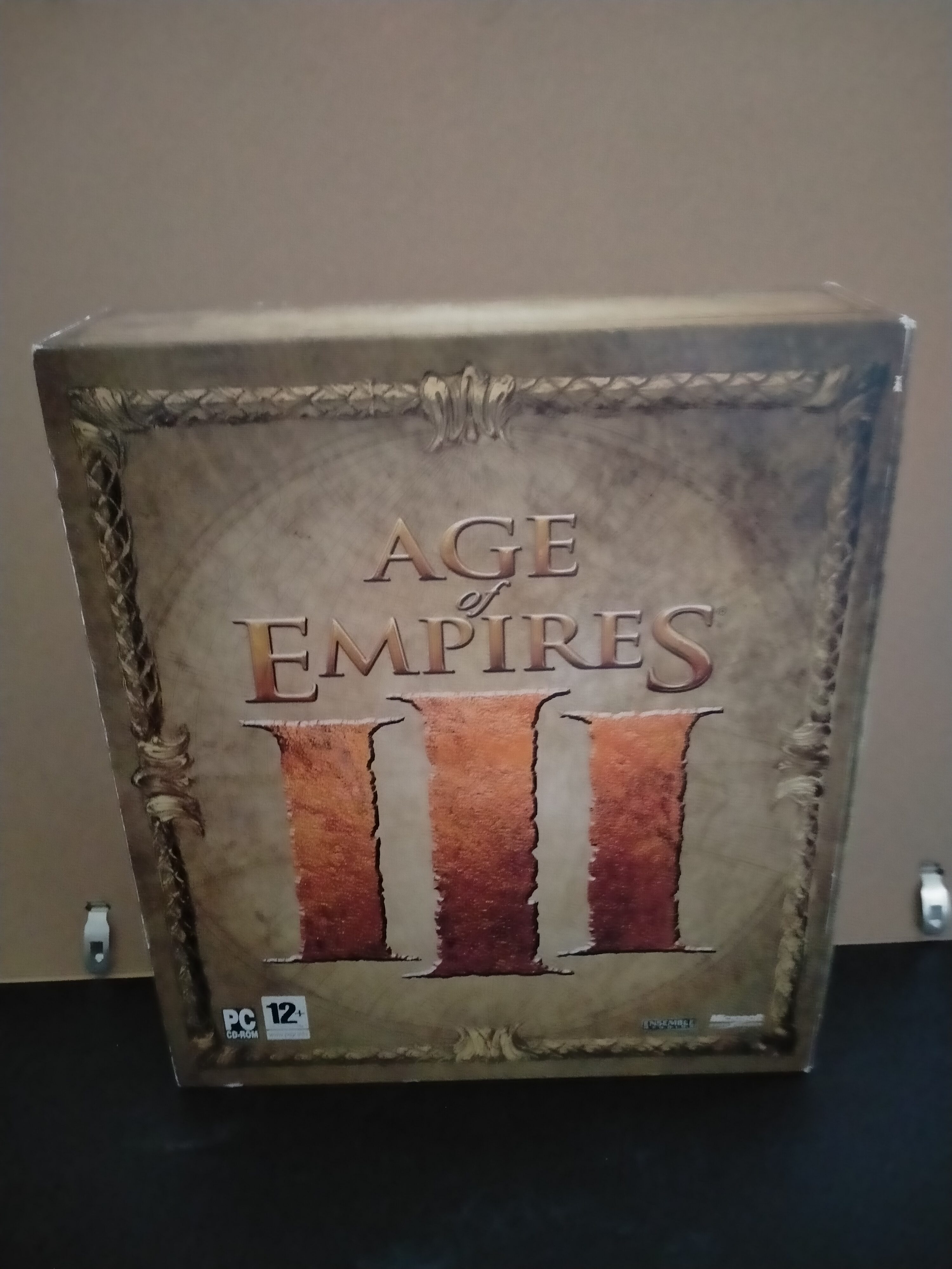 Edición física de Age of Empires III
