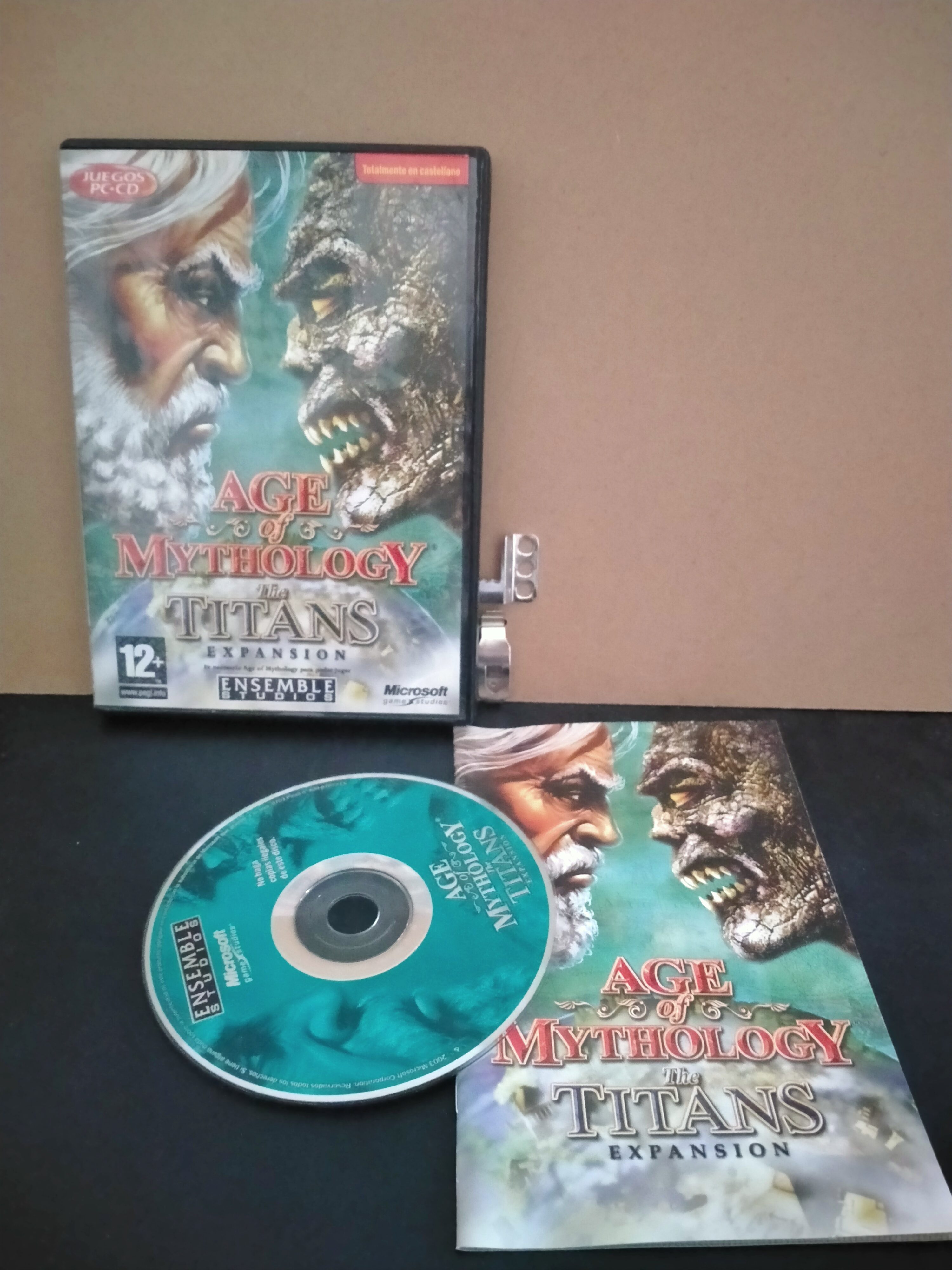 Edición física de Age of Mythology: The Titans