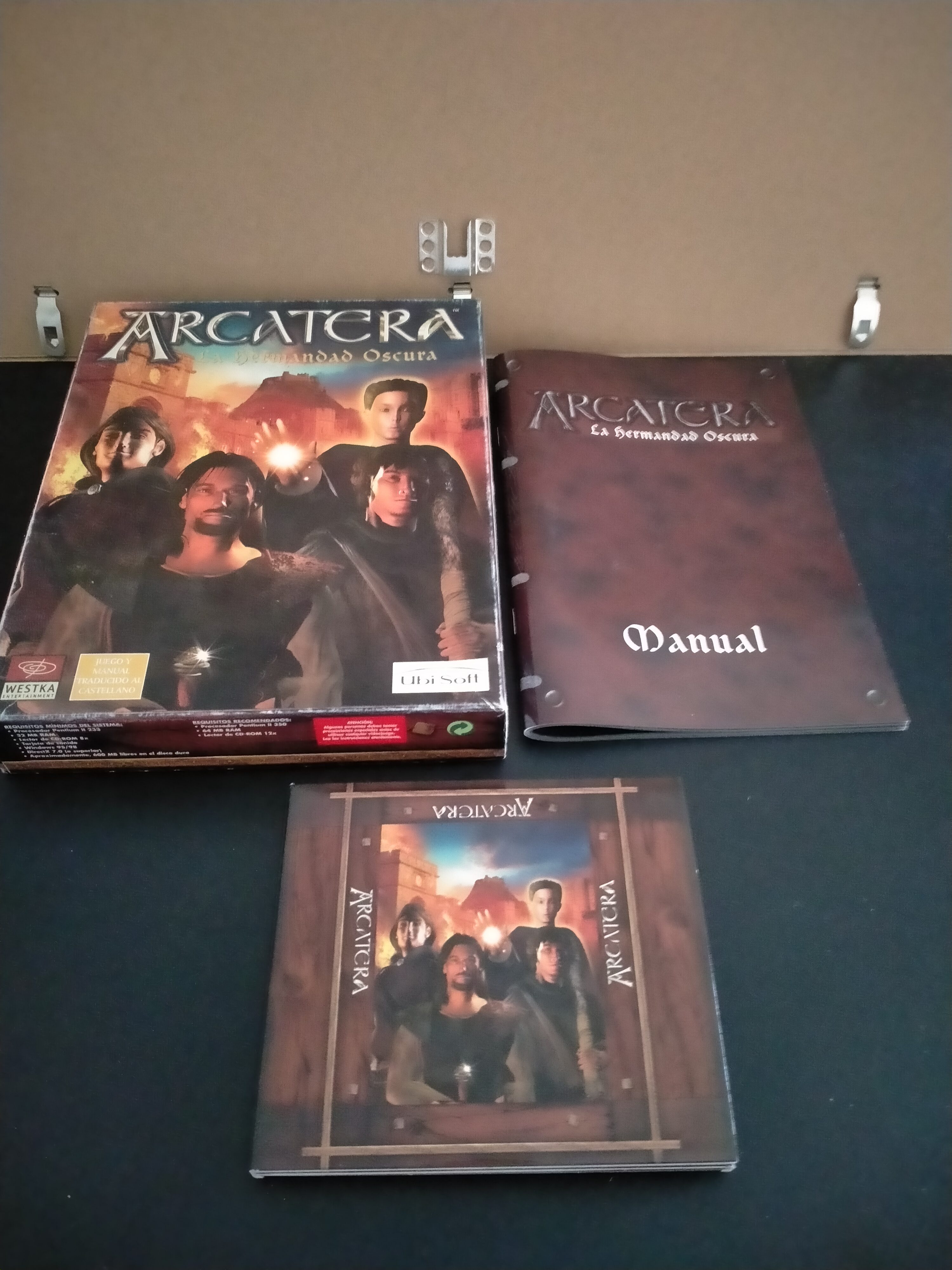 Arcatera: La Hermandad Oscura