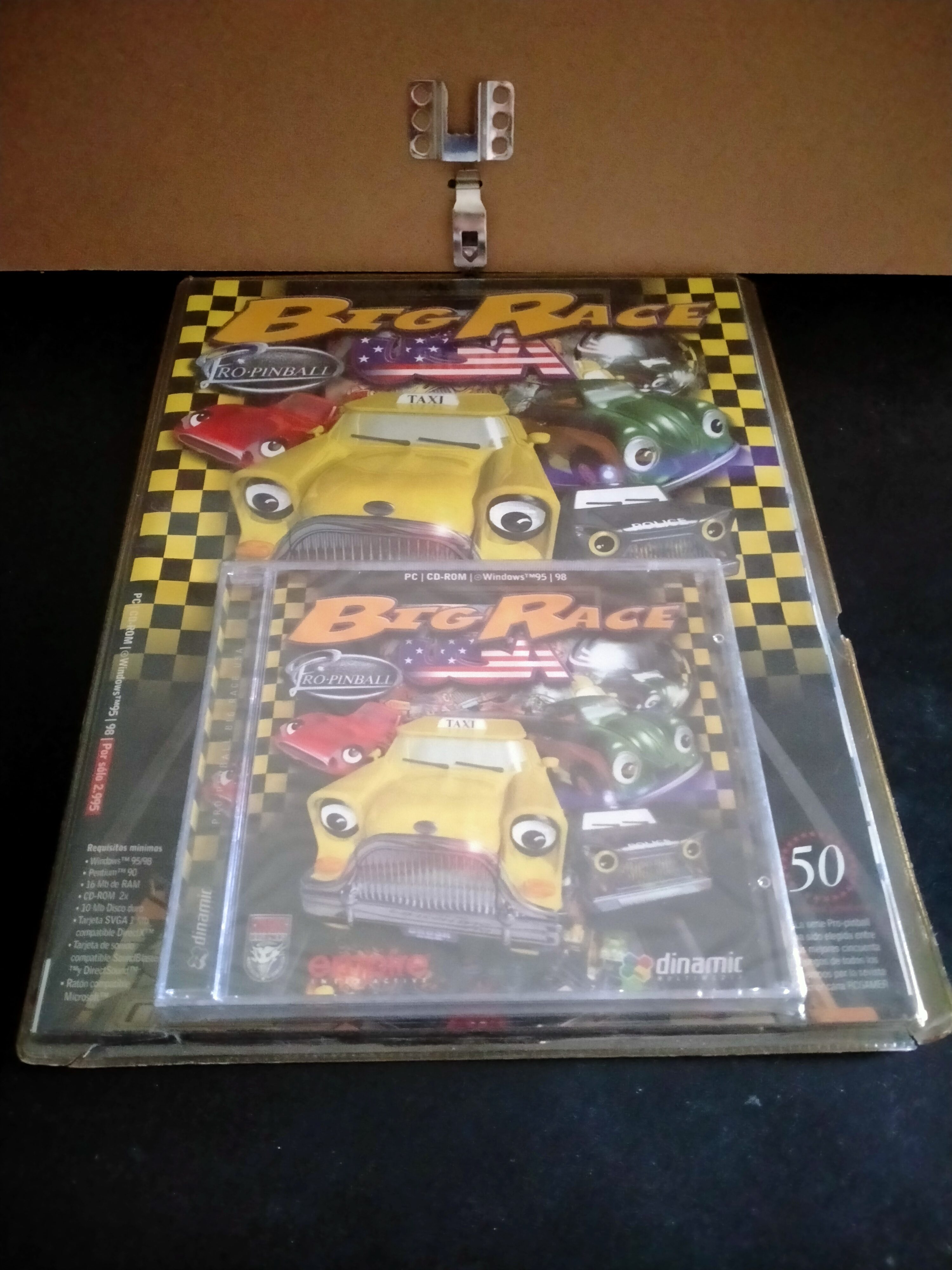 Portada de Big Race USA, formato Jewel Case, para Windows 95, Windows 98, Windows NT