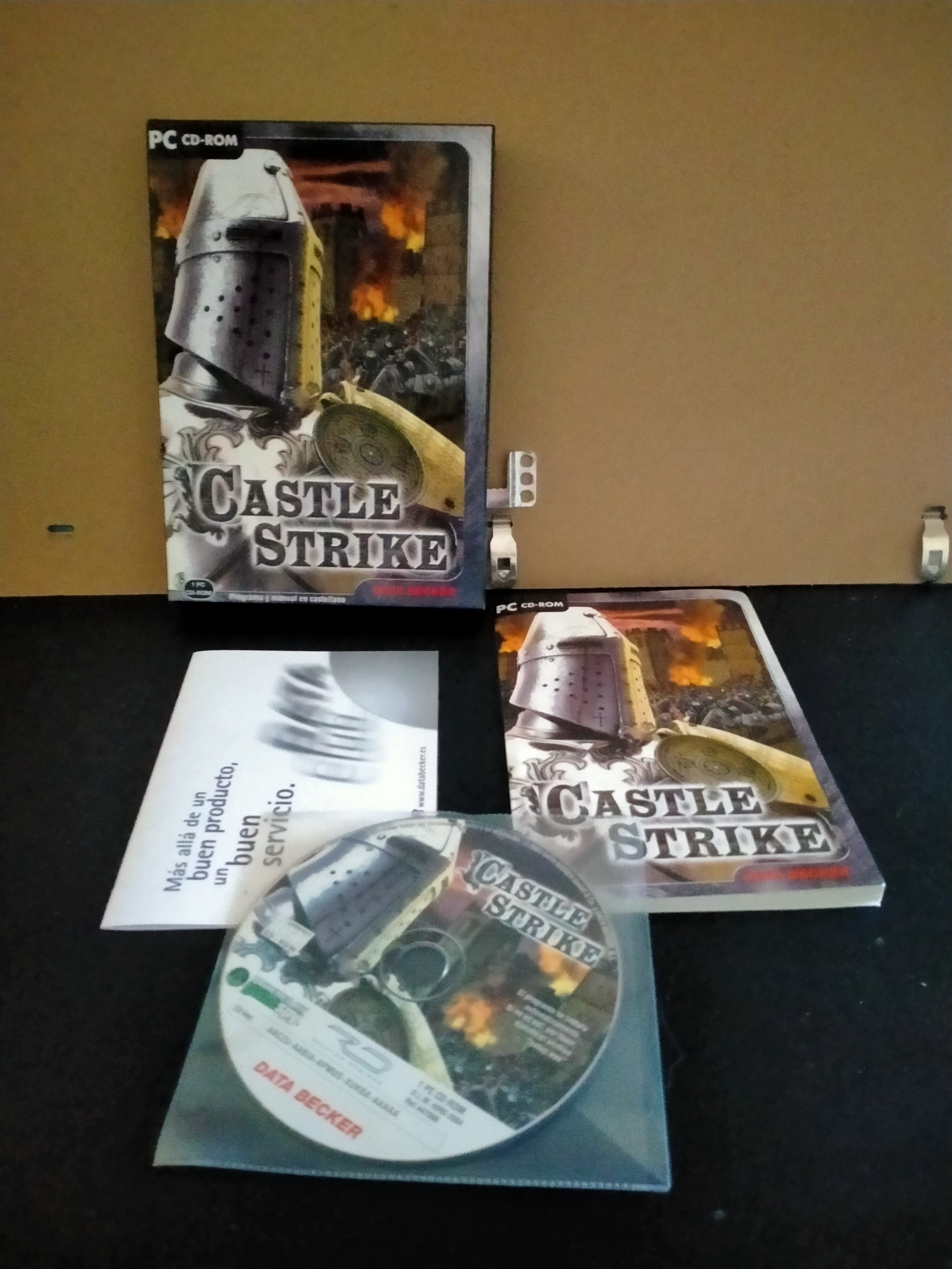 Edición física de Castle Strike