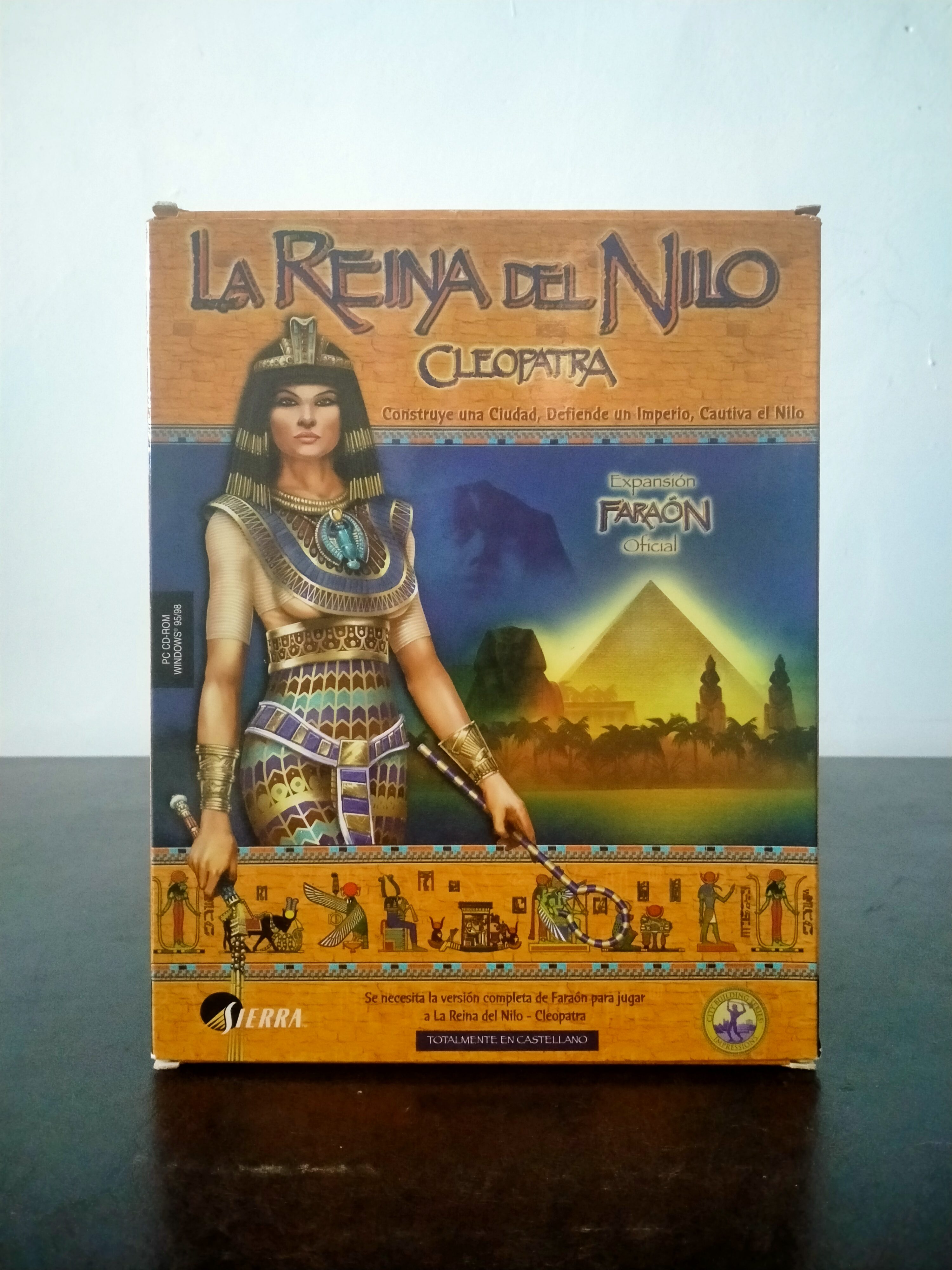 Edición física de Cleopatra: La Reina del Nilo