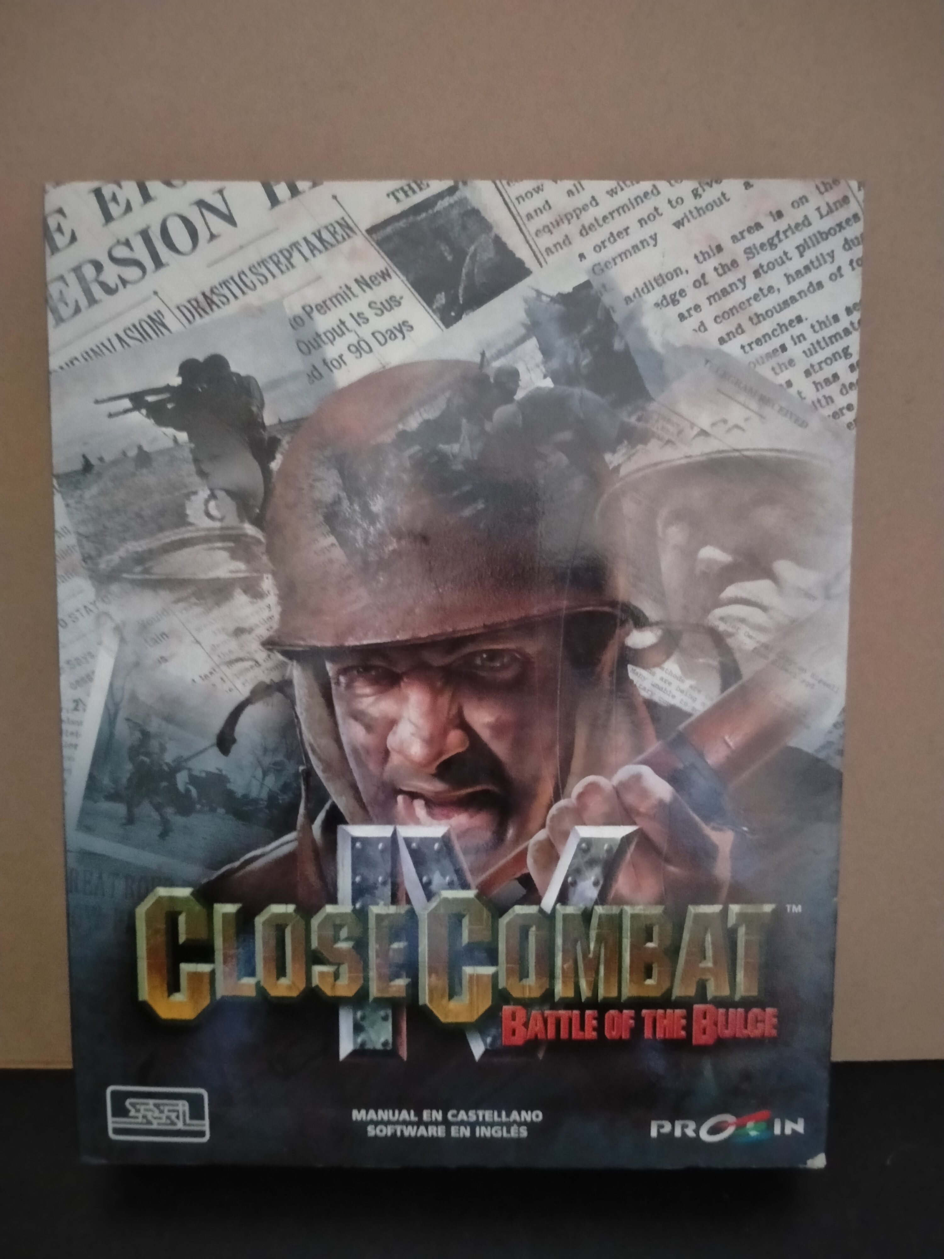 Edición física de Close Combat IV