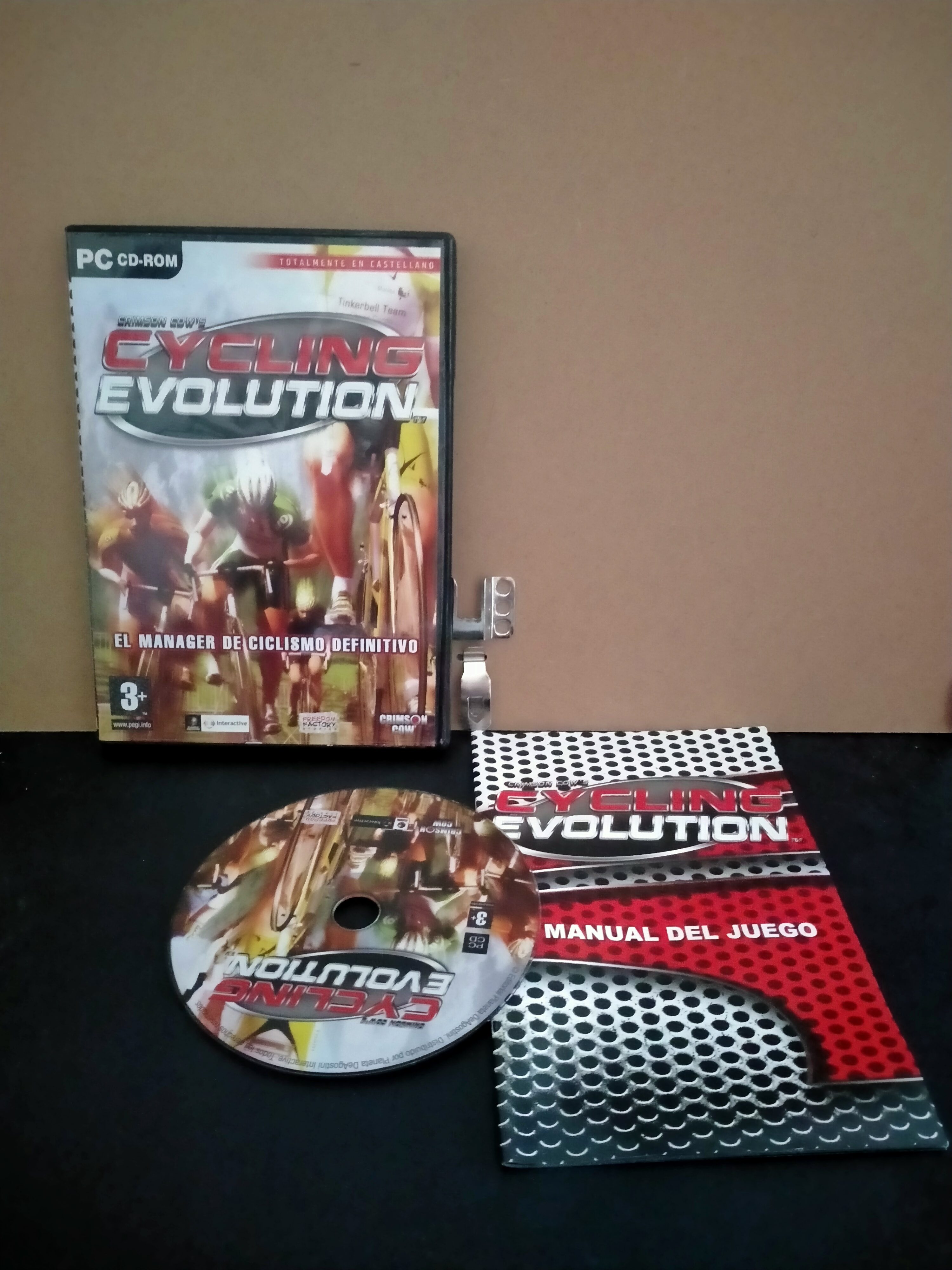 Edición física de Crimson Cow's Cycling Evolution