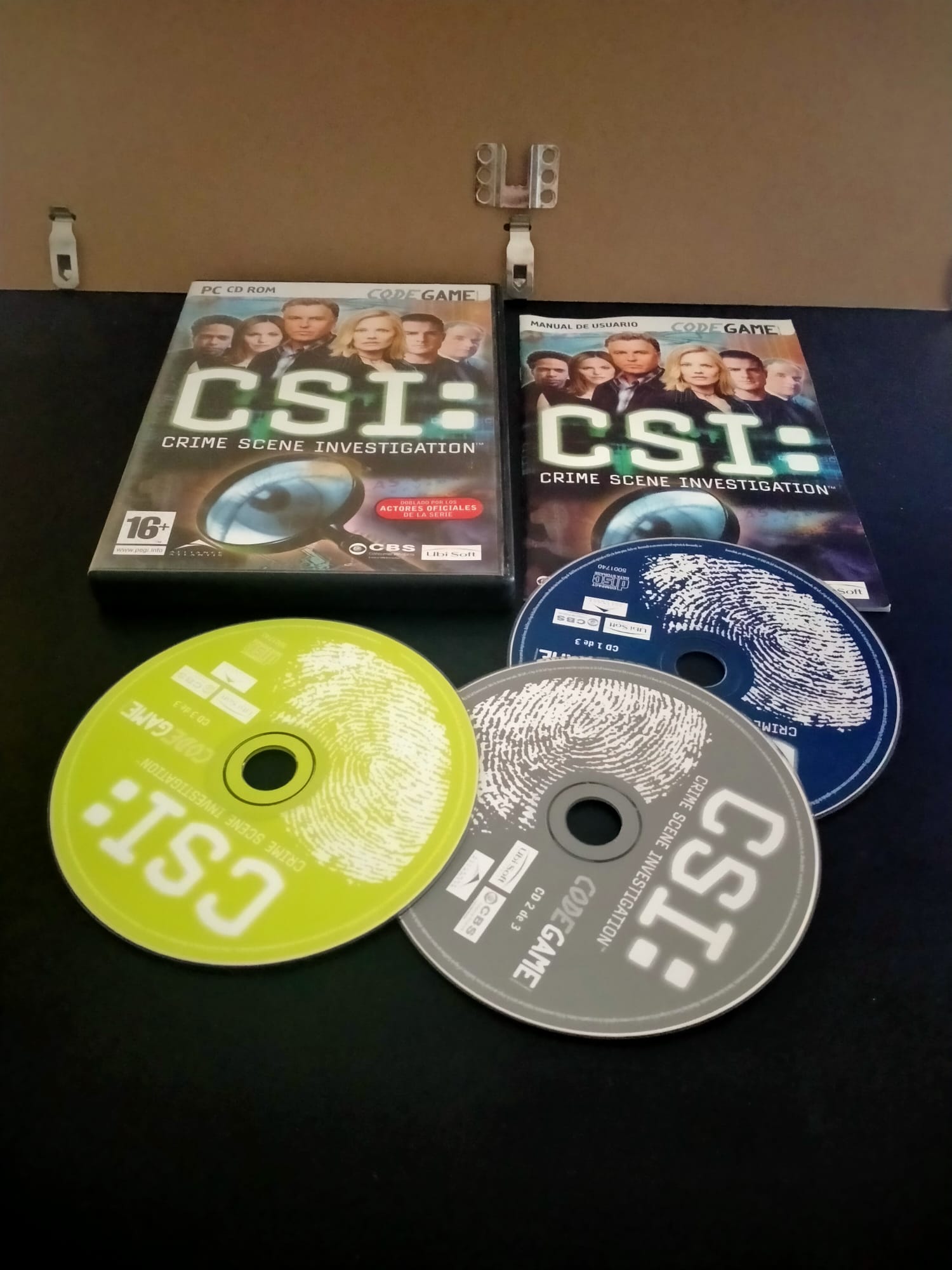 Edición física de CSI: Crime Scene Investigation