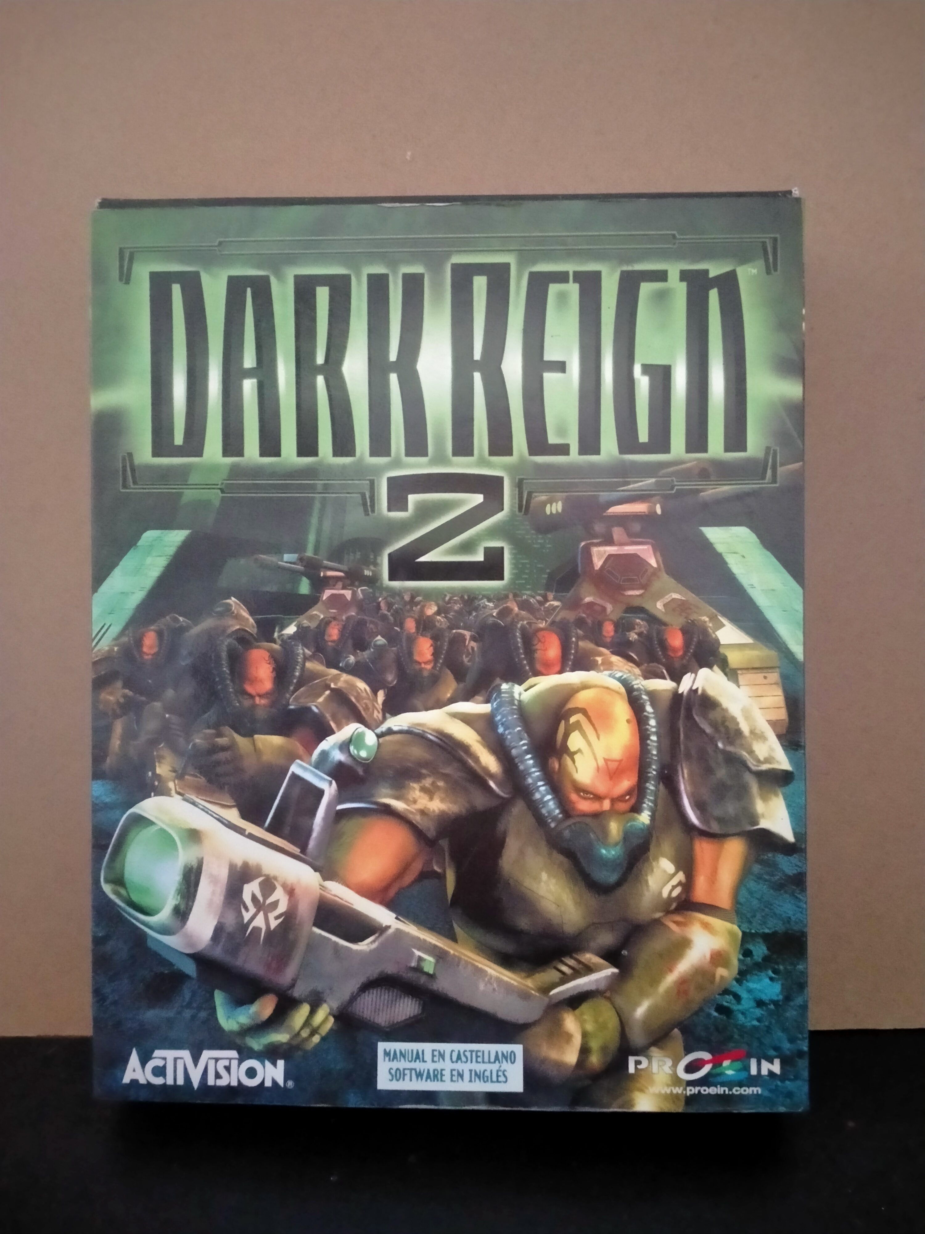 Edición física de Dark Reign 2