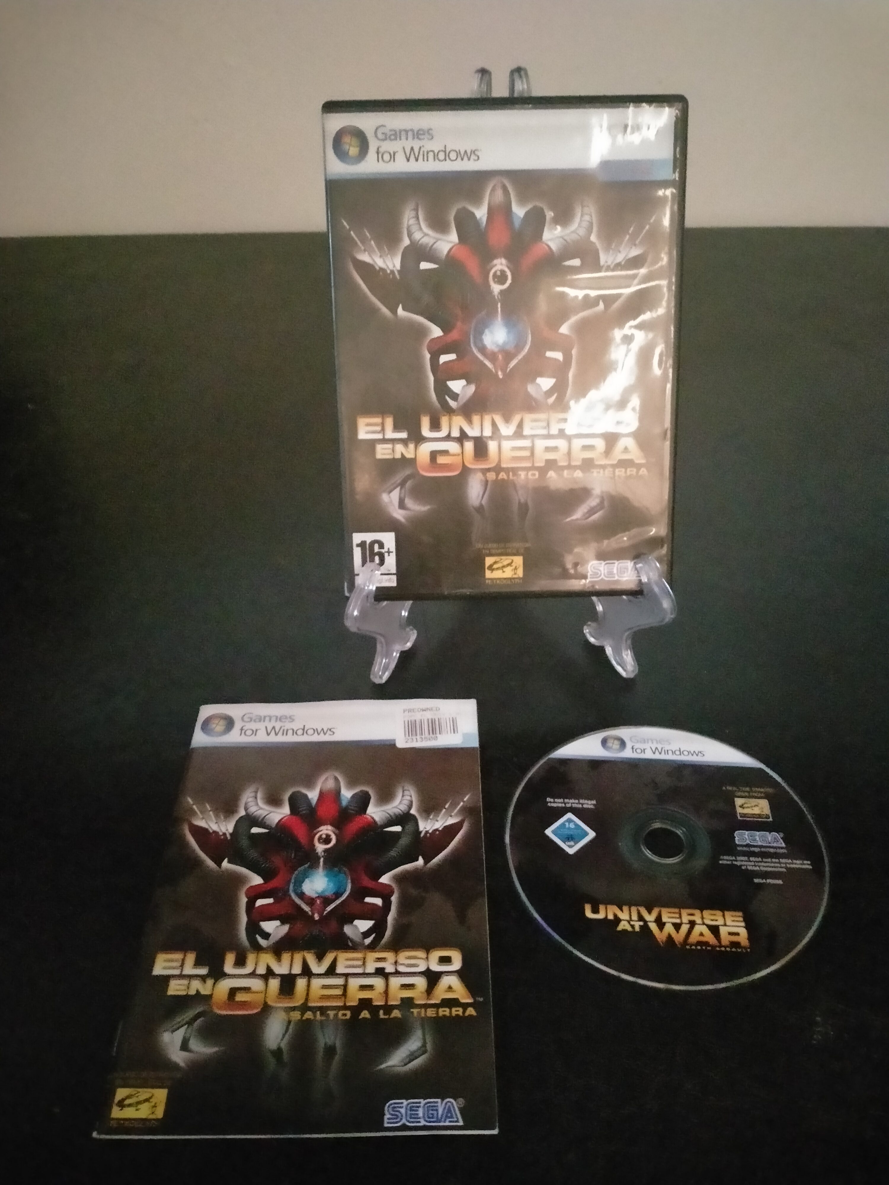 Edición física de El Universo en Guerra: Salto a la Tierra, formato DVD Case, para Windows XP, Windows Vista
