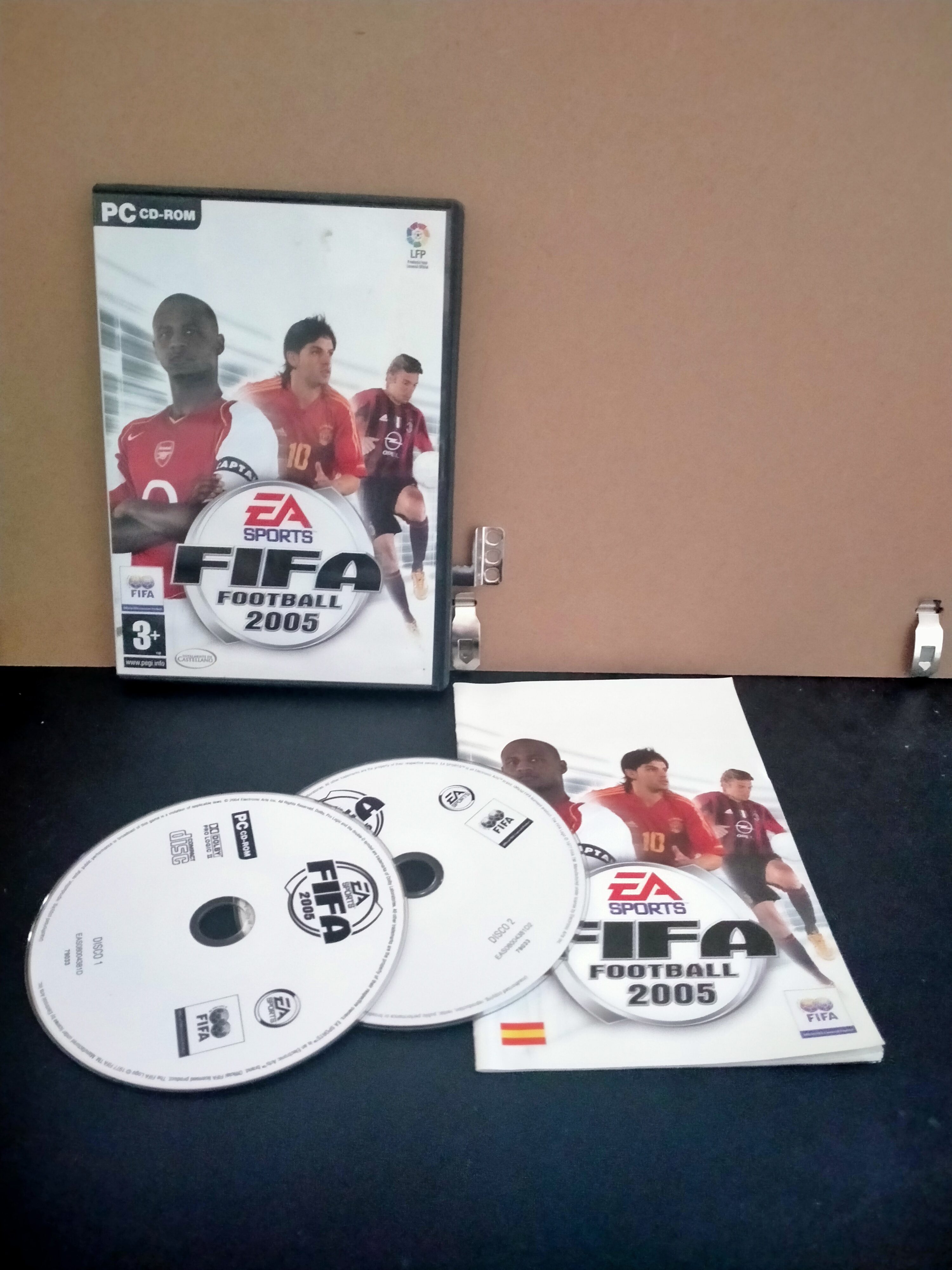 Edición física de FIFA Football 2005