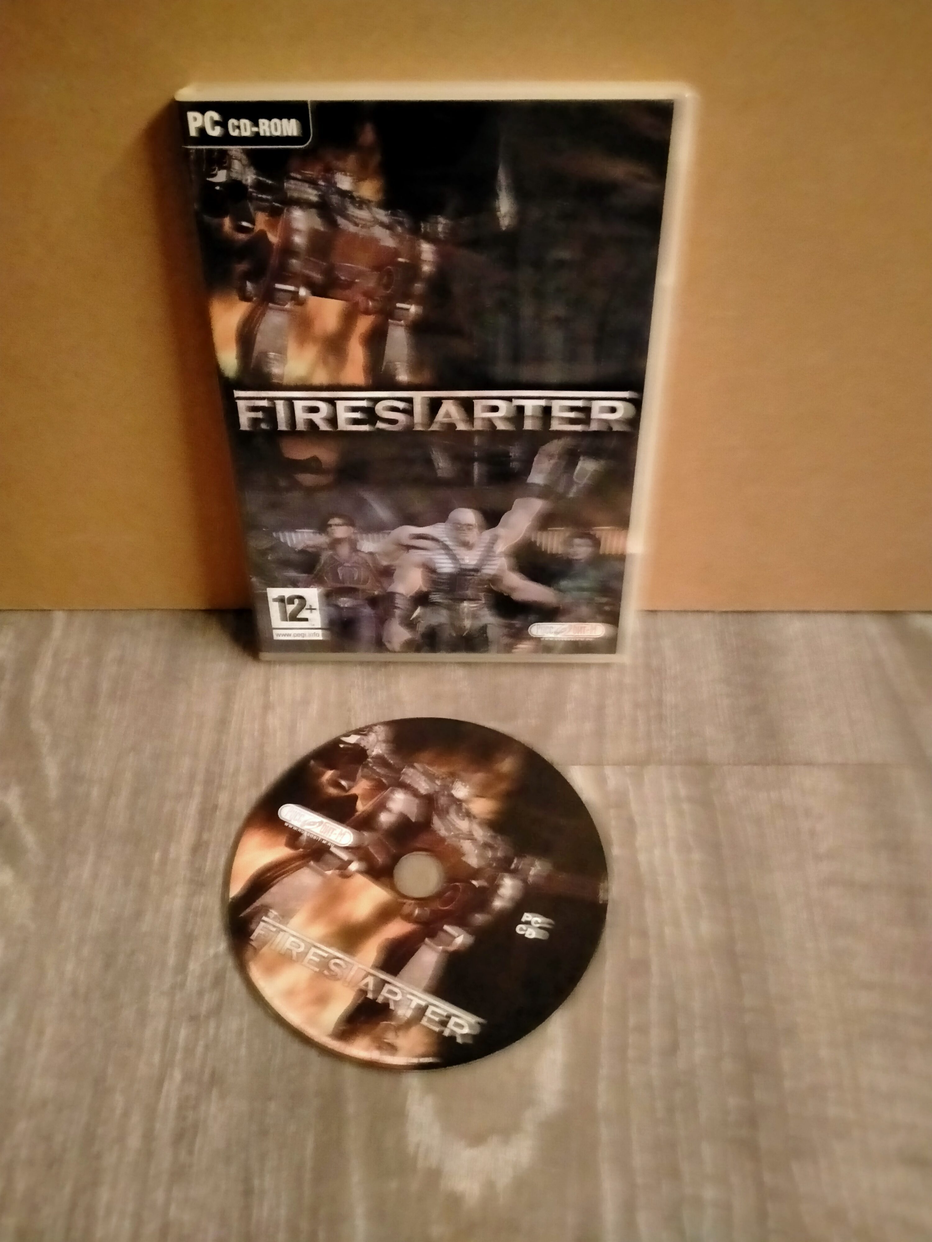 Edición física de Firestarter