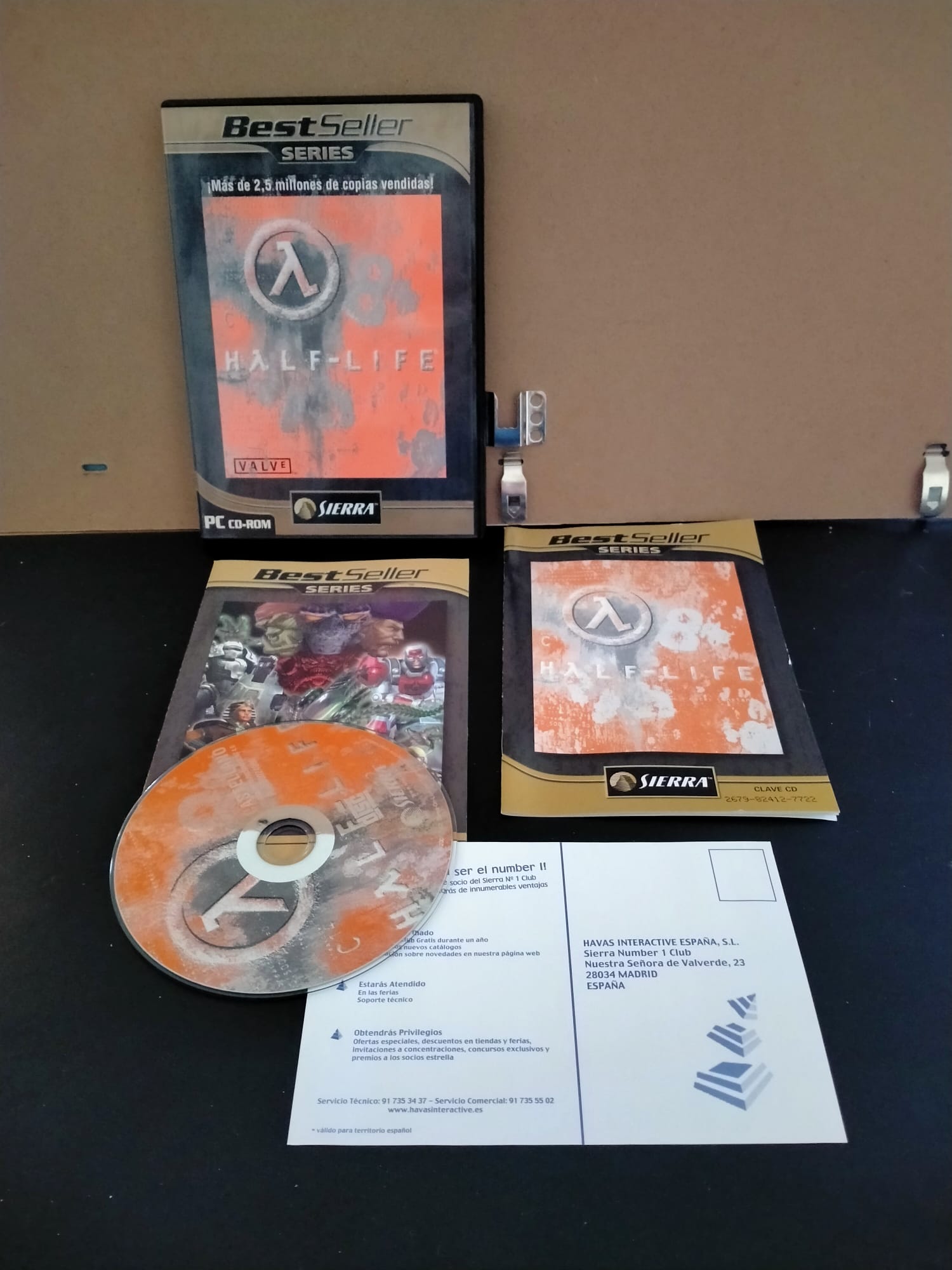 Edición física de Half-Life