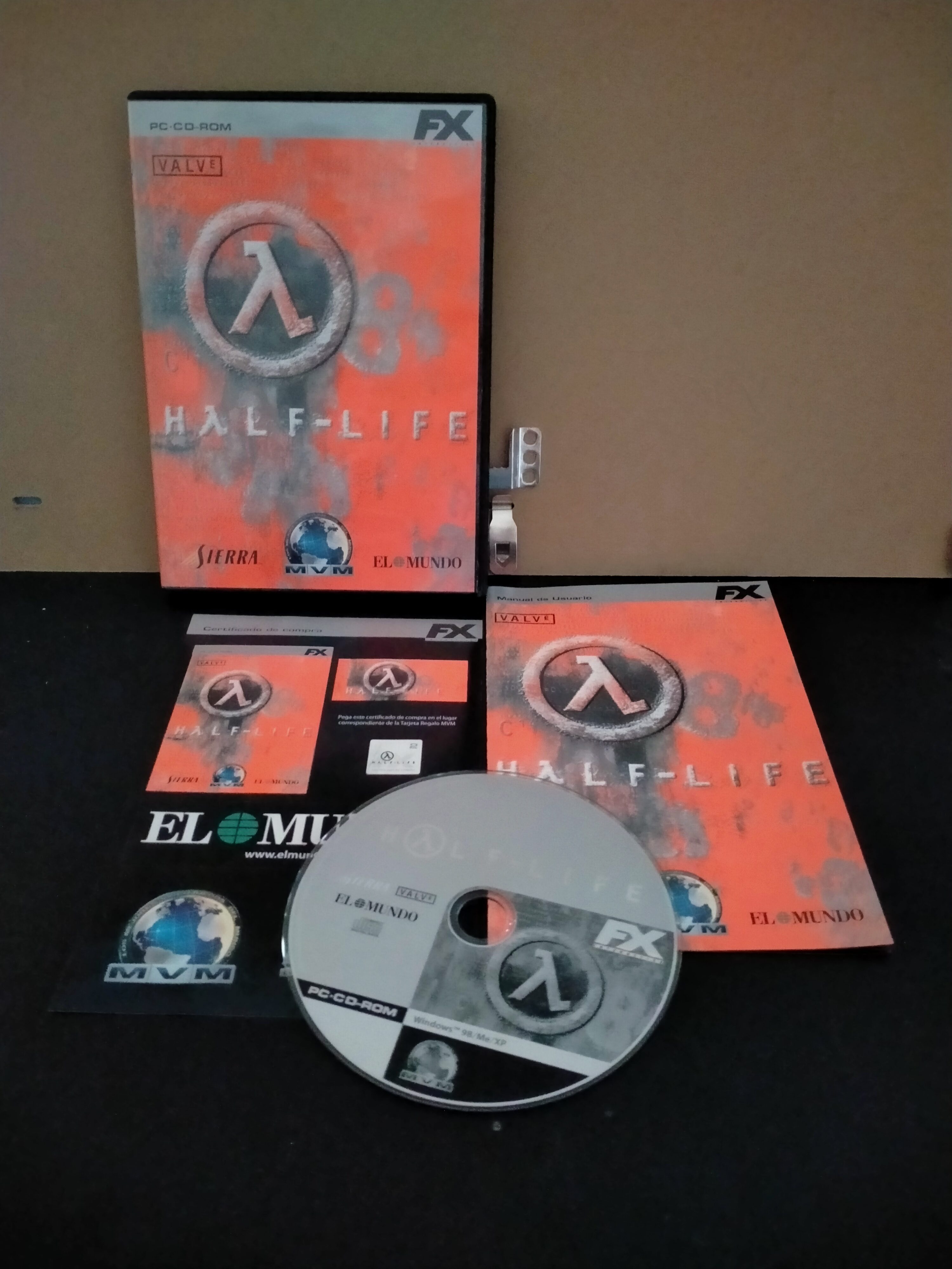 Edición física de Half Life