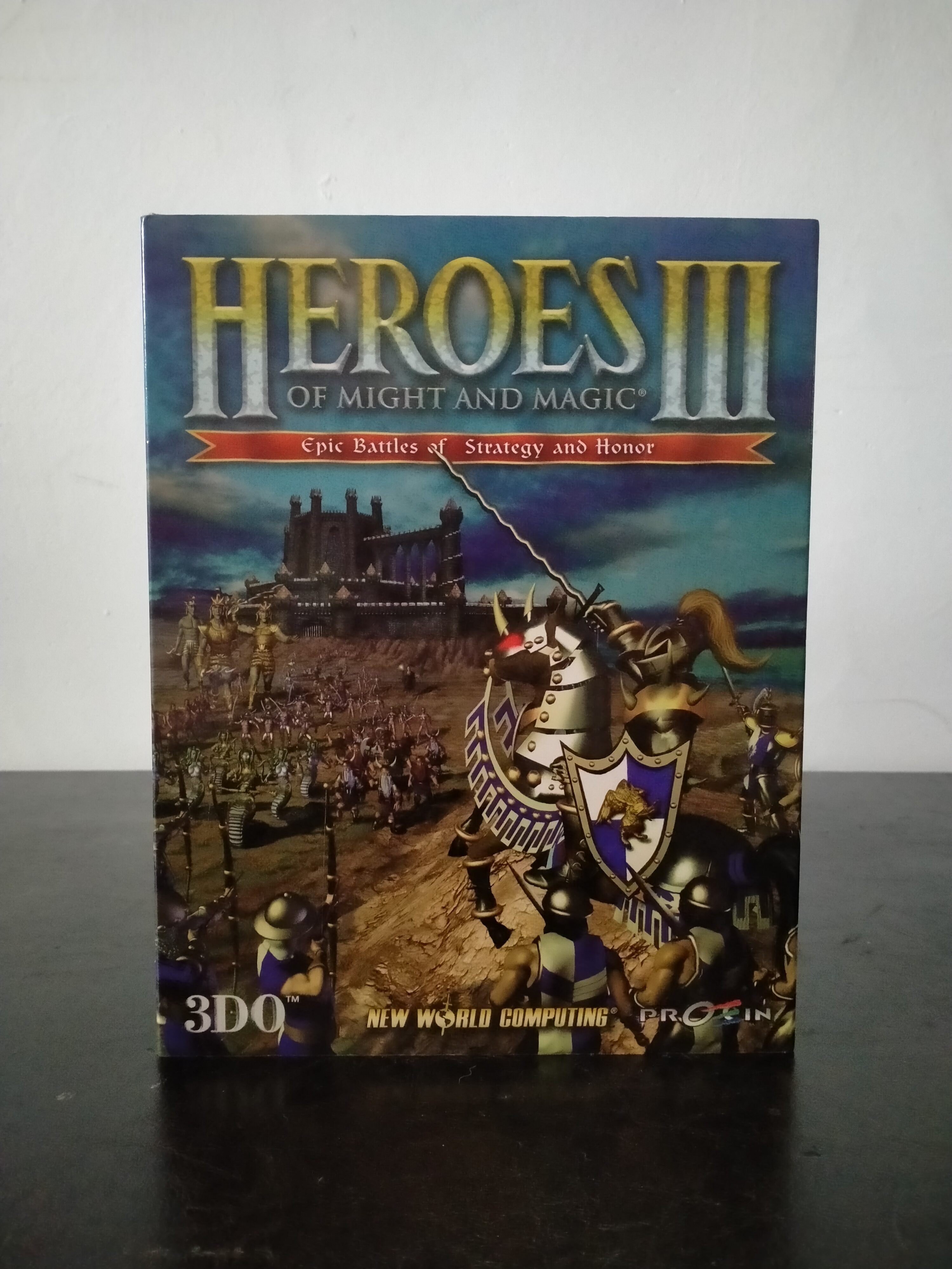 Edición física de Heroes of Might and Magic III: The Restoration of Erathia