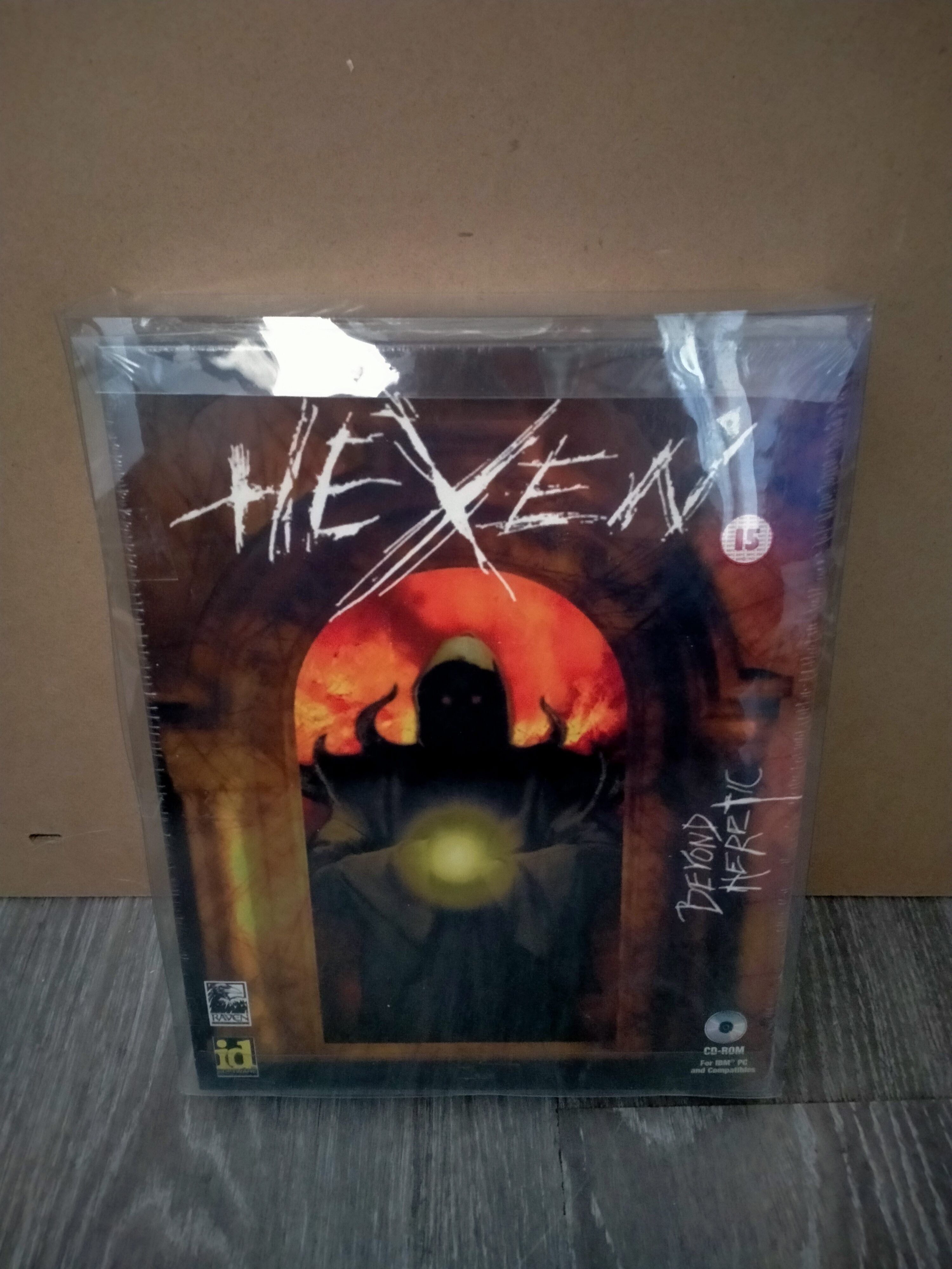 Edición física de Hexen