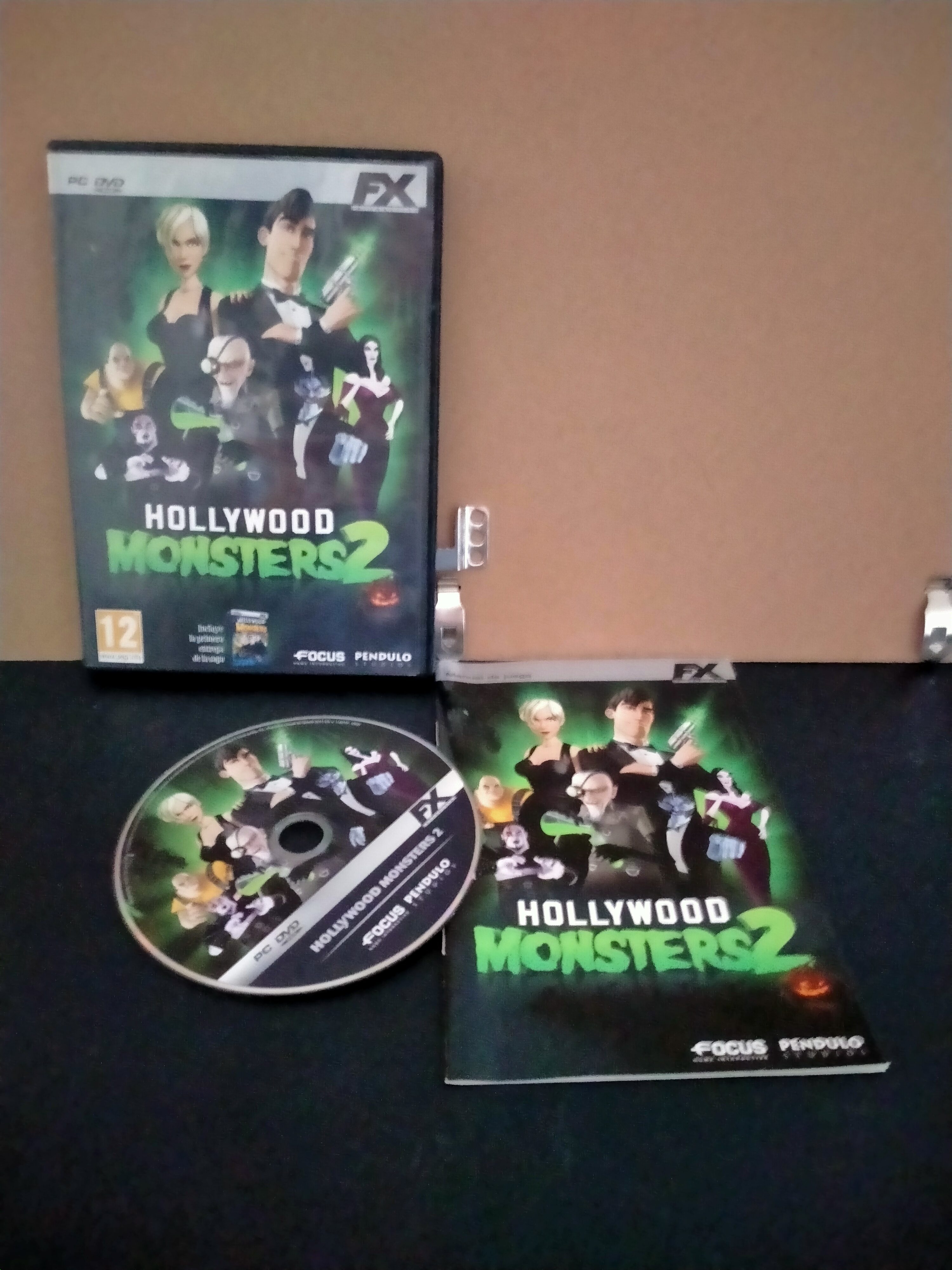 Edición física de Hollywood Monsters 2