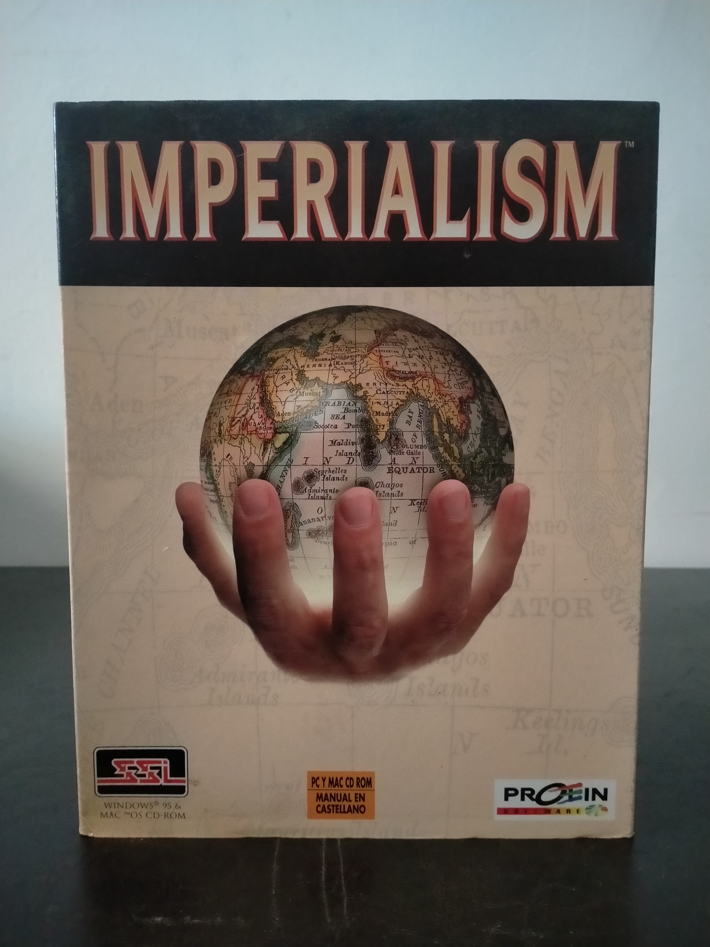 Portada de Imperialism, formato Big Box, para Windows 95, MacOs