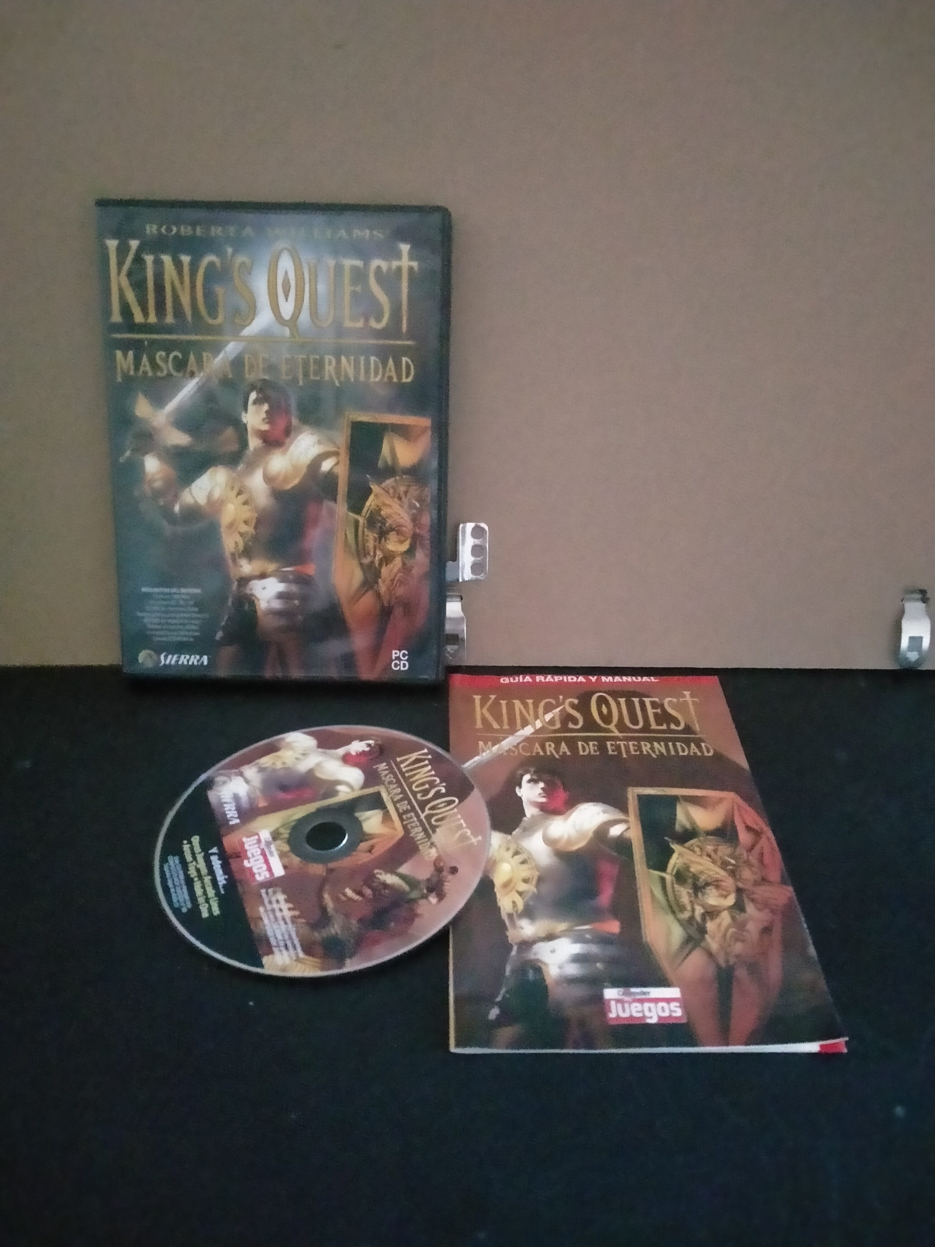 Edición física de King's Quest: Máscara de la Eternidad
