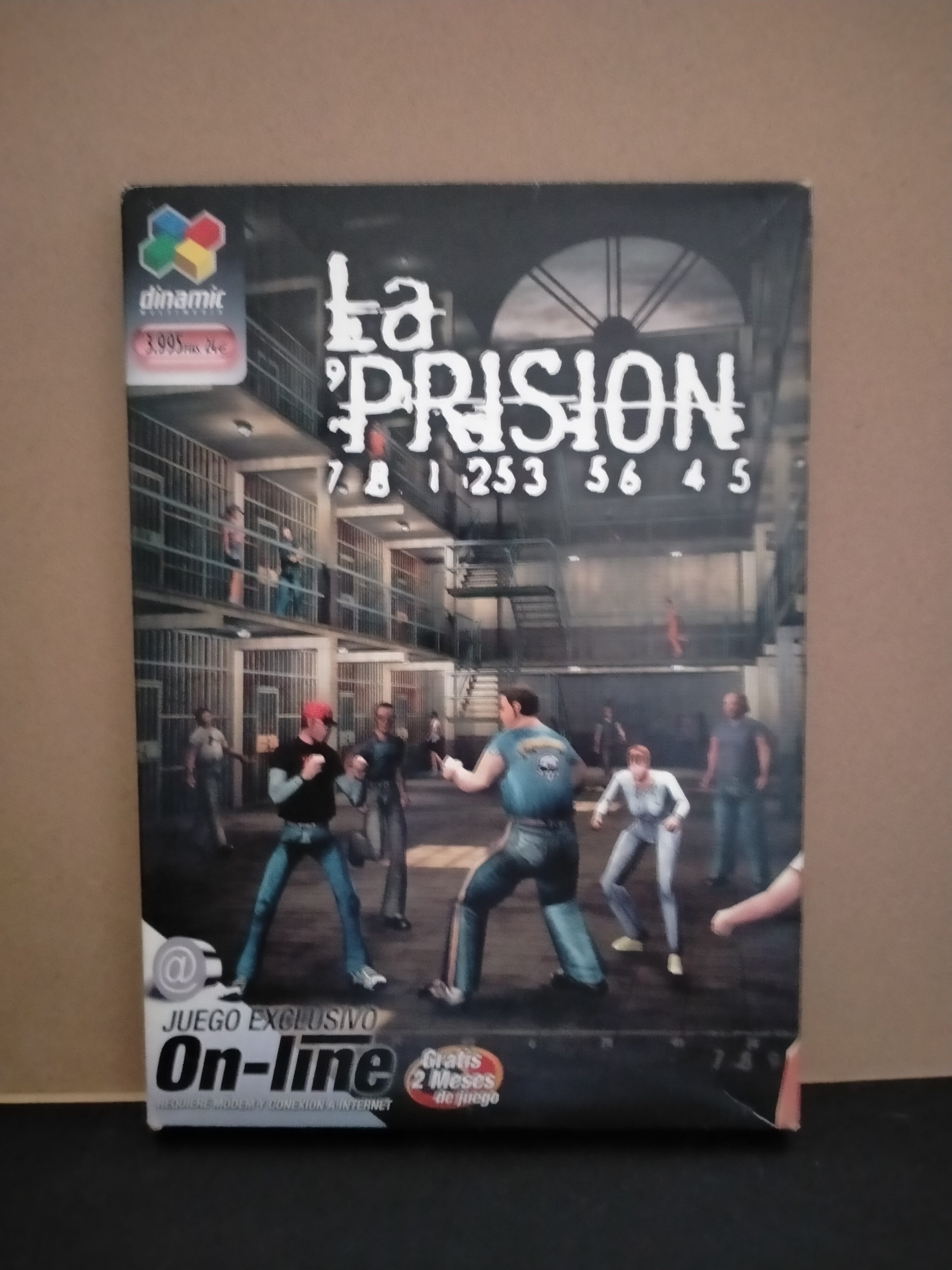 Edición física de La Prisión