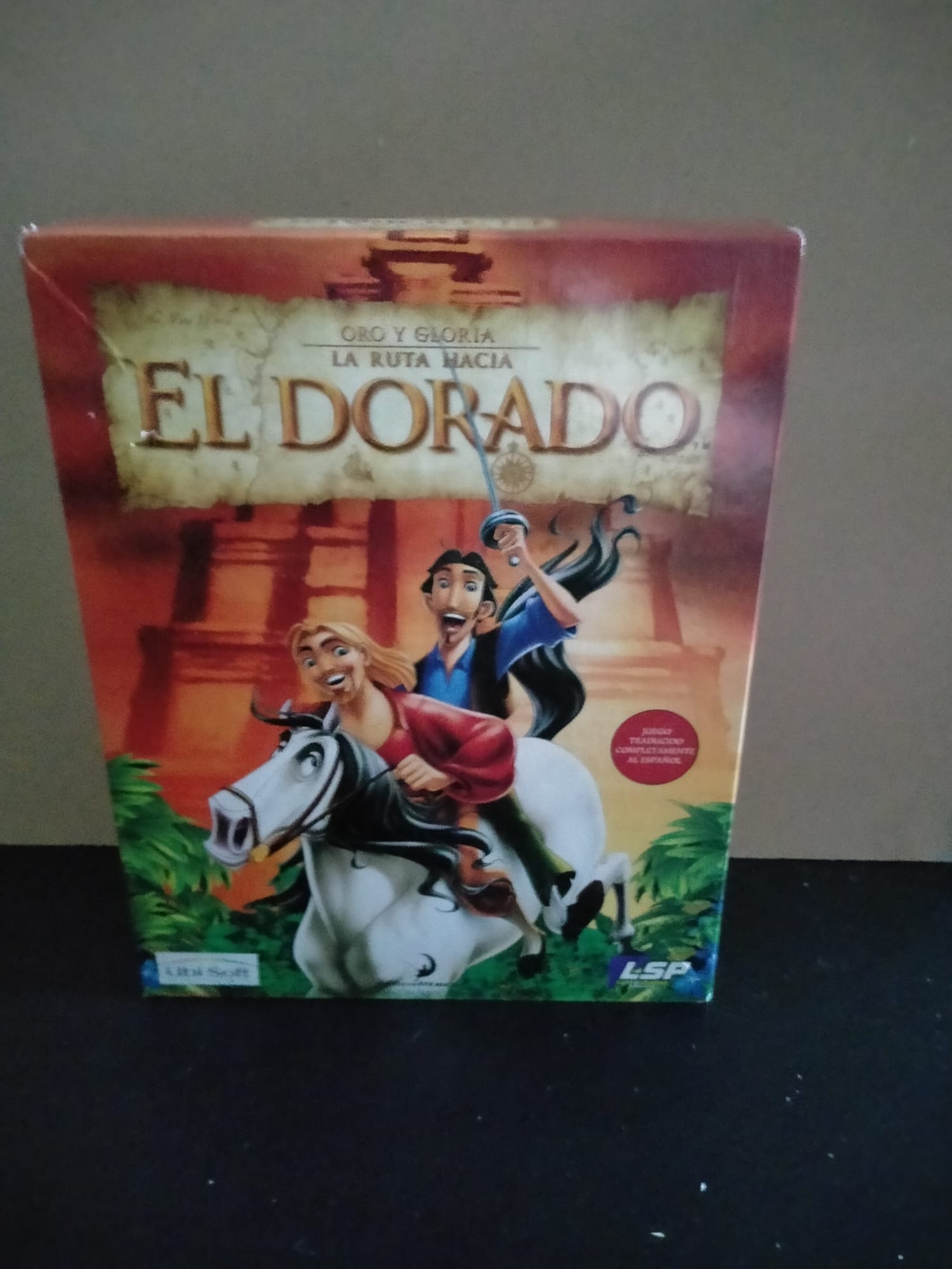 Edición física de La Ruta hacia el Dorado