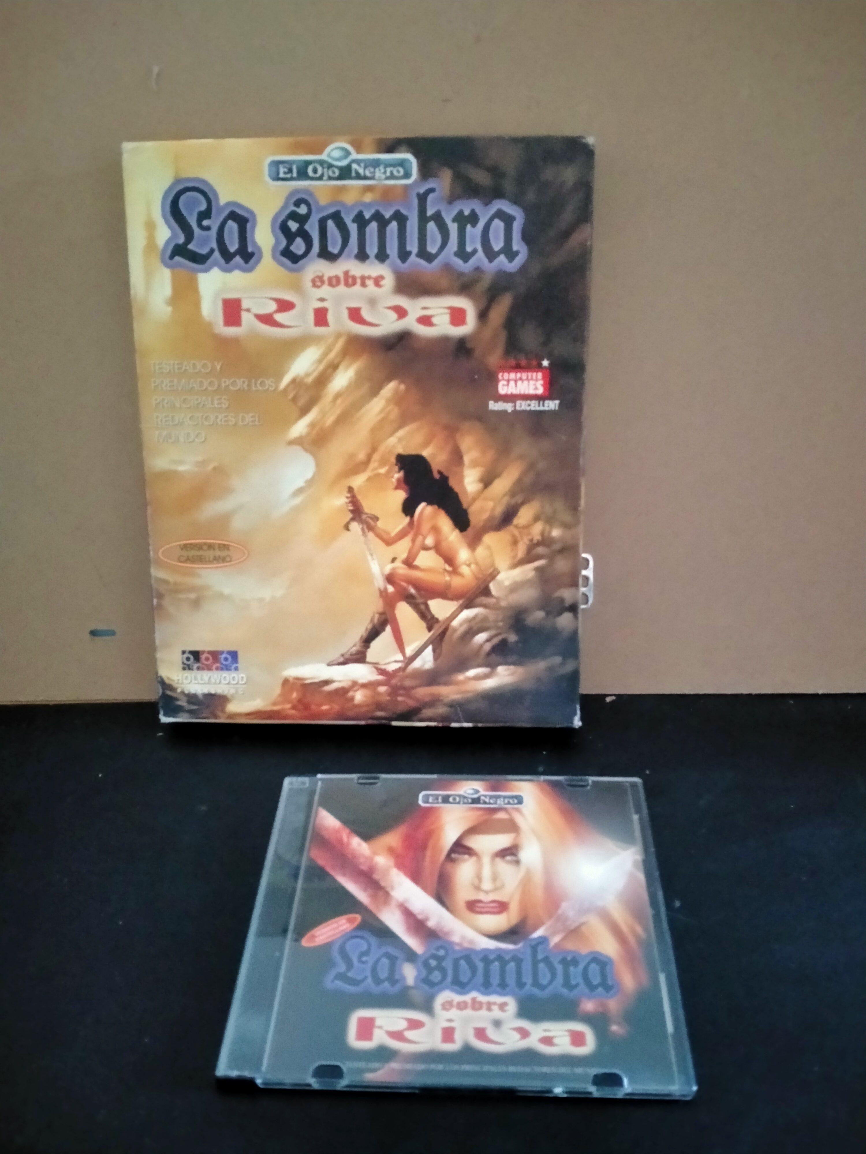 Edición física de La sombra sobre Riva