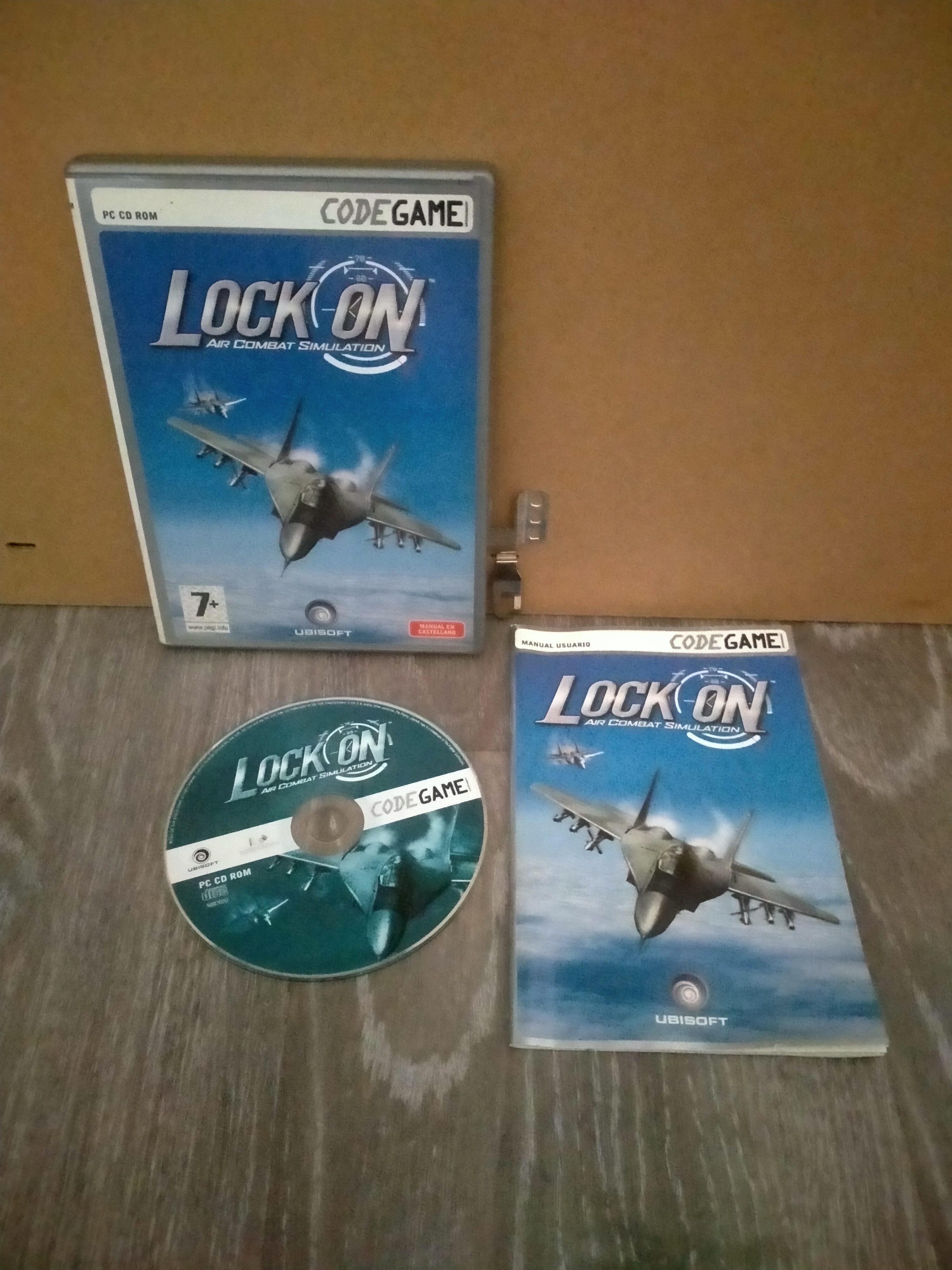 Edición física de Lock On: Air Combat Simulation