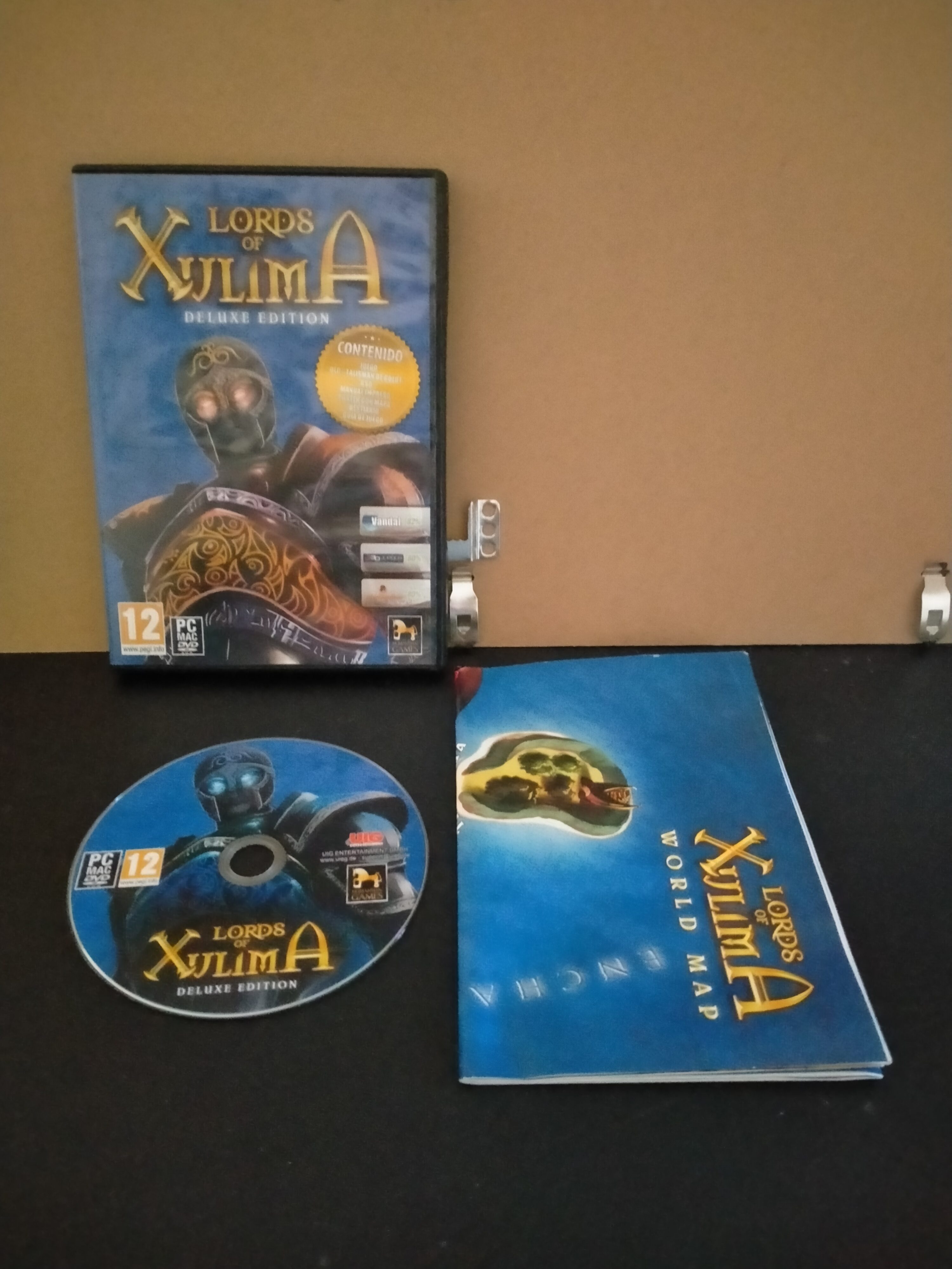 Edición física de Lords of Xulima