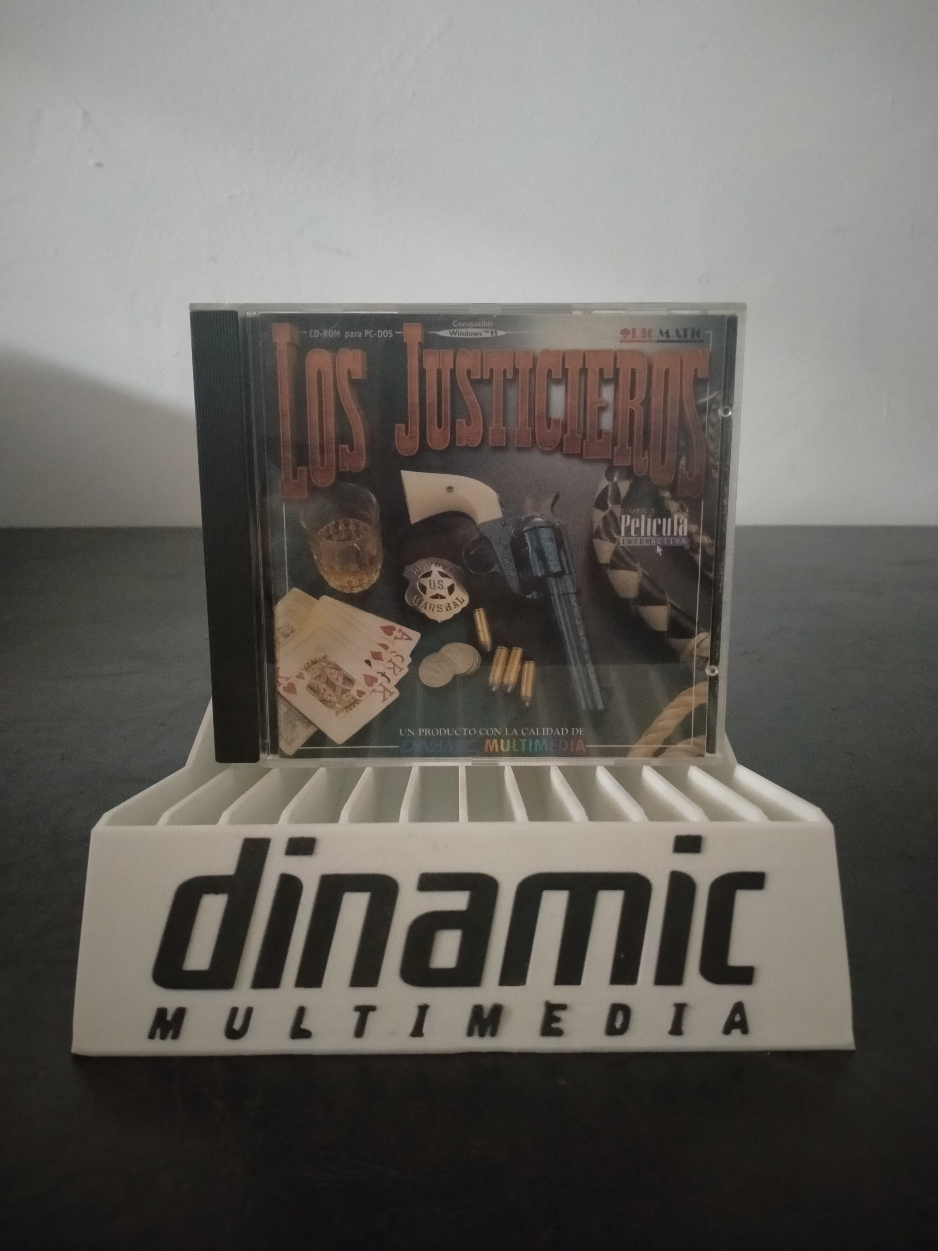 Portada de Los Justicieros, formato Jewel Case, para Windows 95