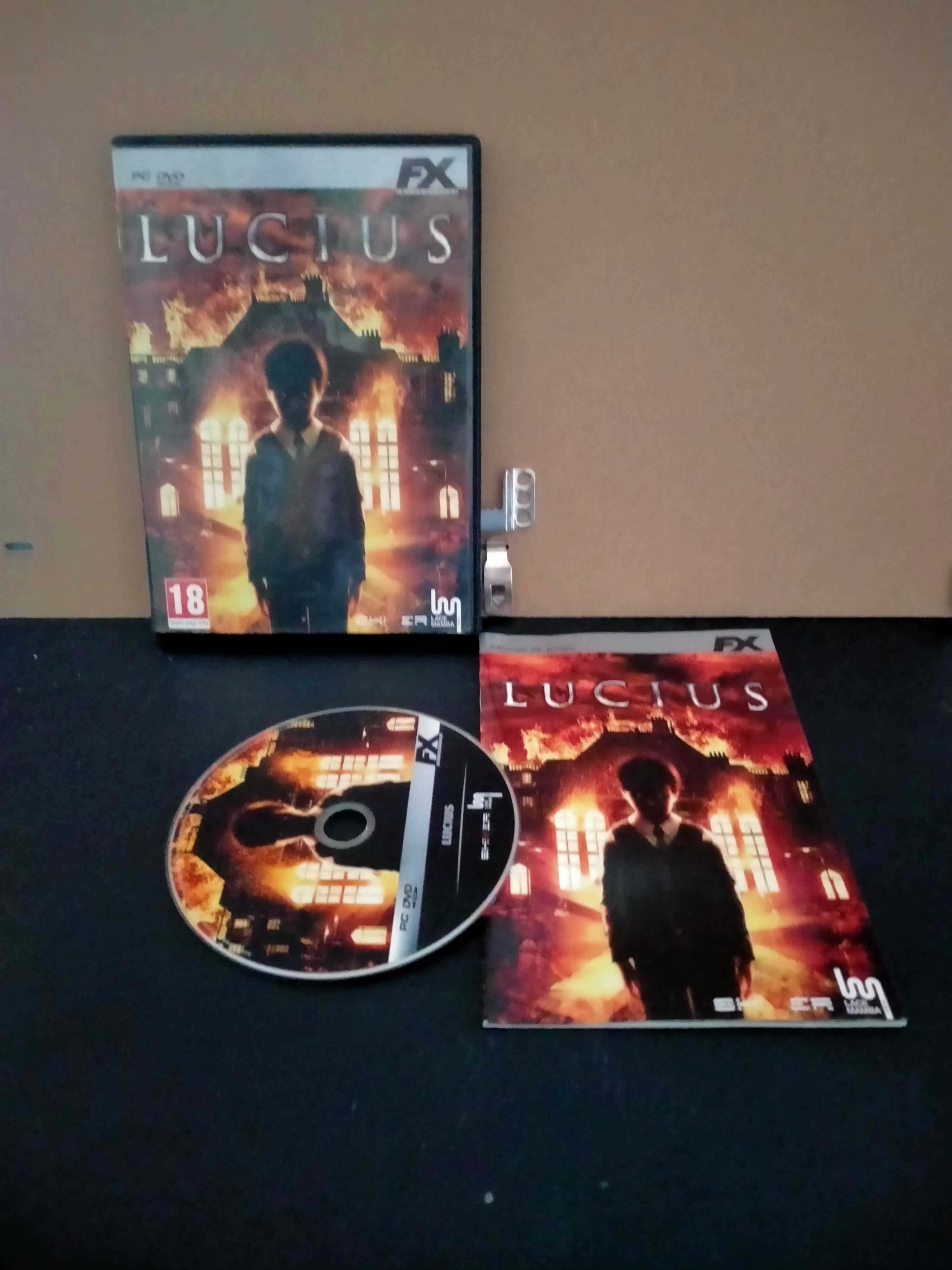 Edición física de Lucius