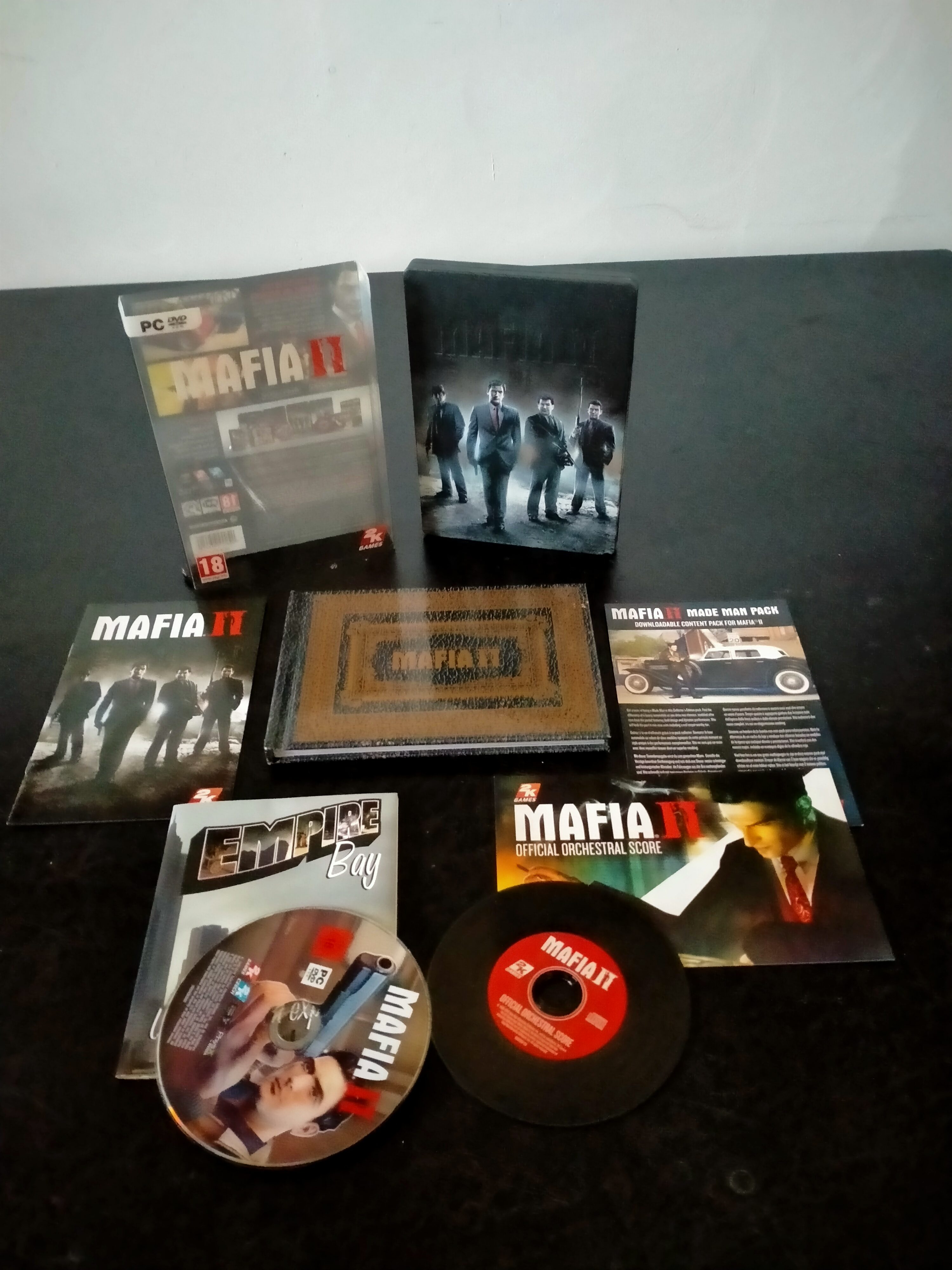 Edición física de Mafia II - Edición Coleccionista
