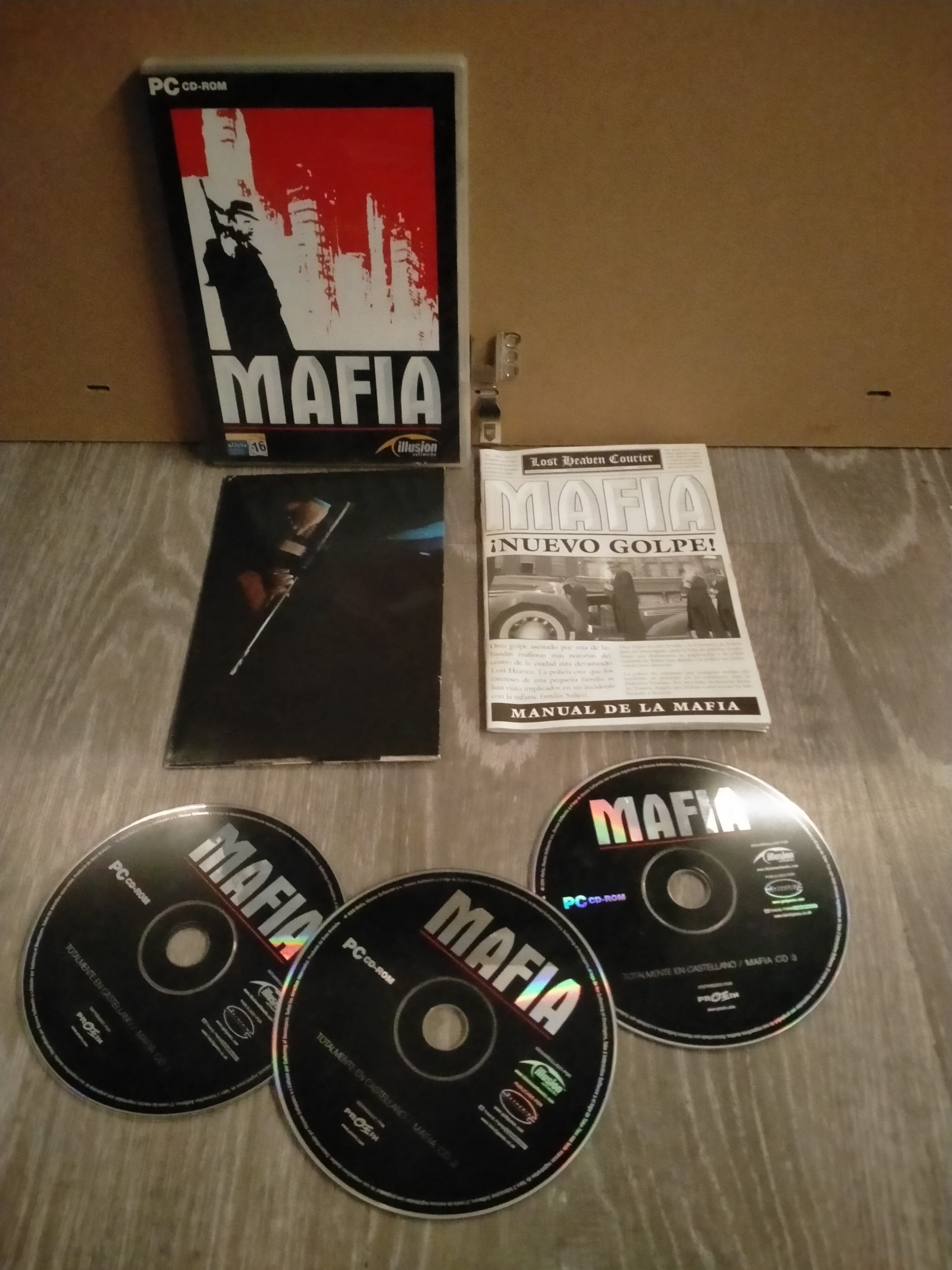 Edición física de Mafia: The City of Lost Heaven