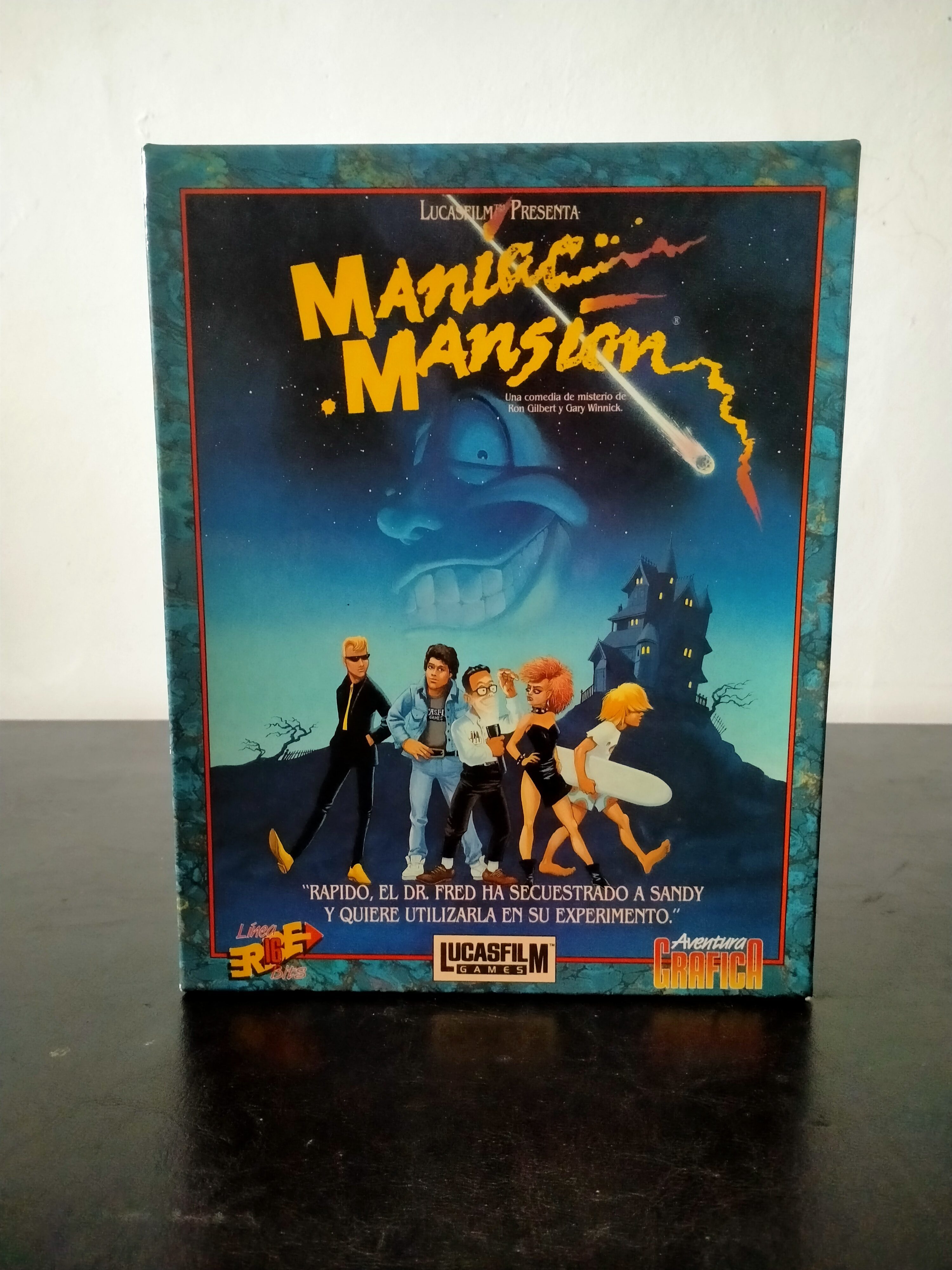 Portada de Maniac Mansion