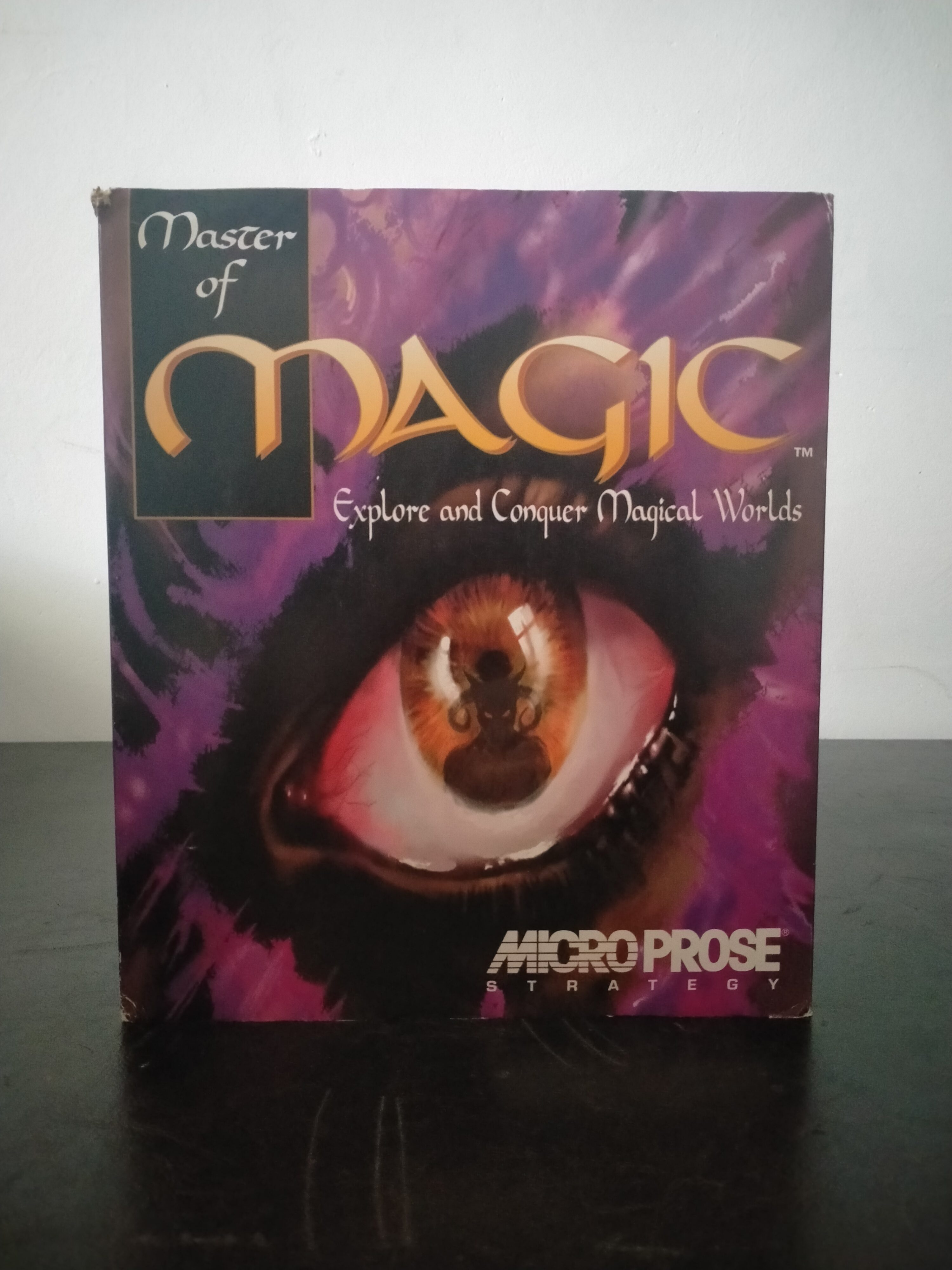 Edición física de Master of Magic