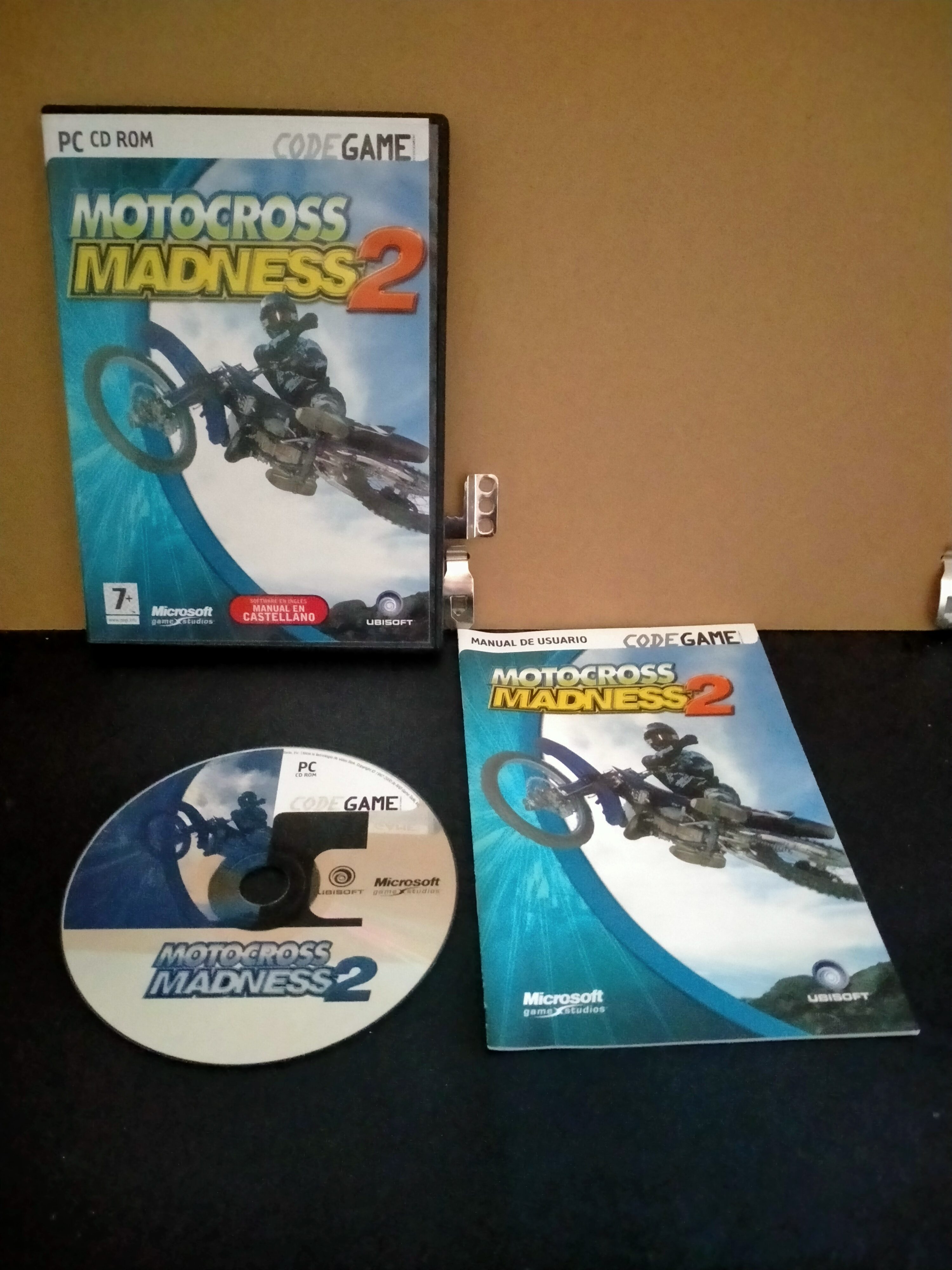 Edición física de Motocross Madness 2