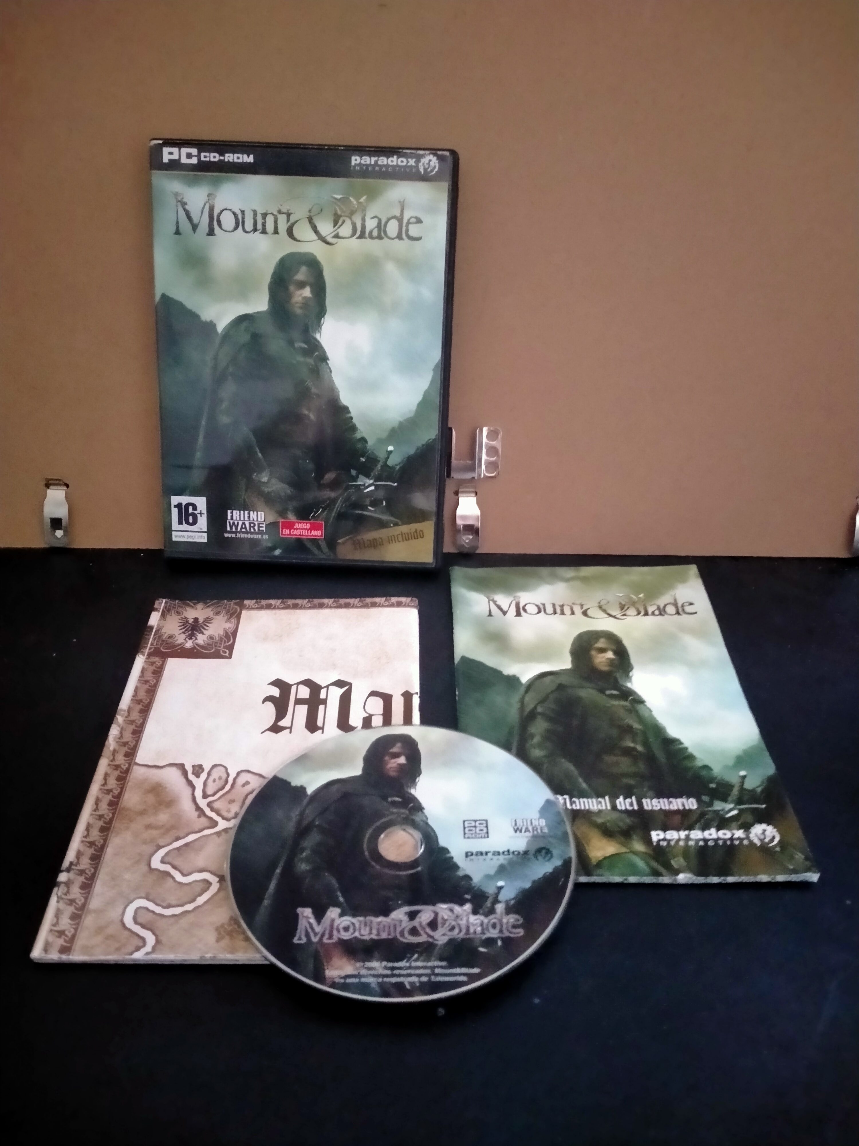 Edición física de Mount & Blade