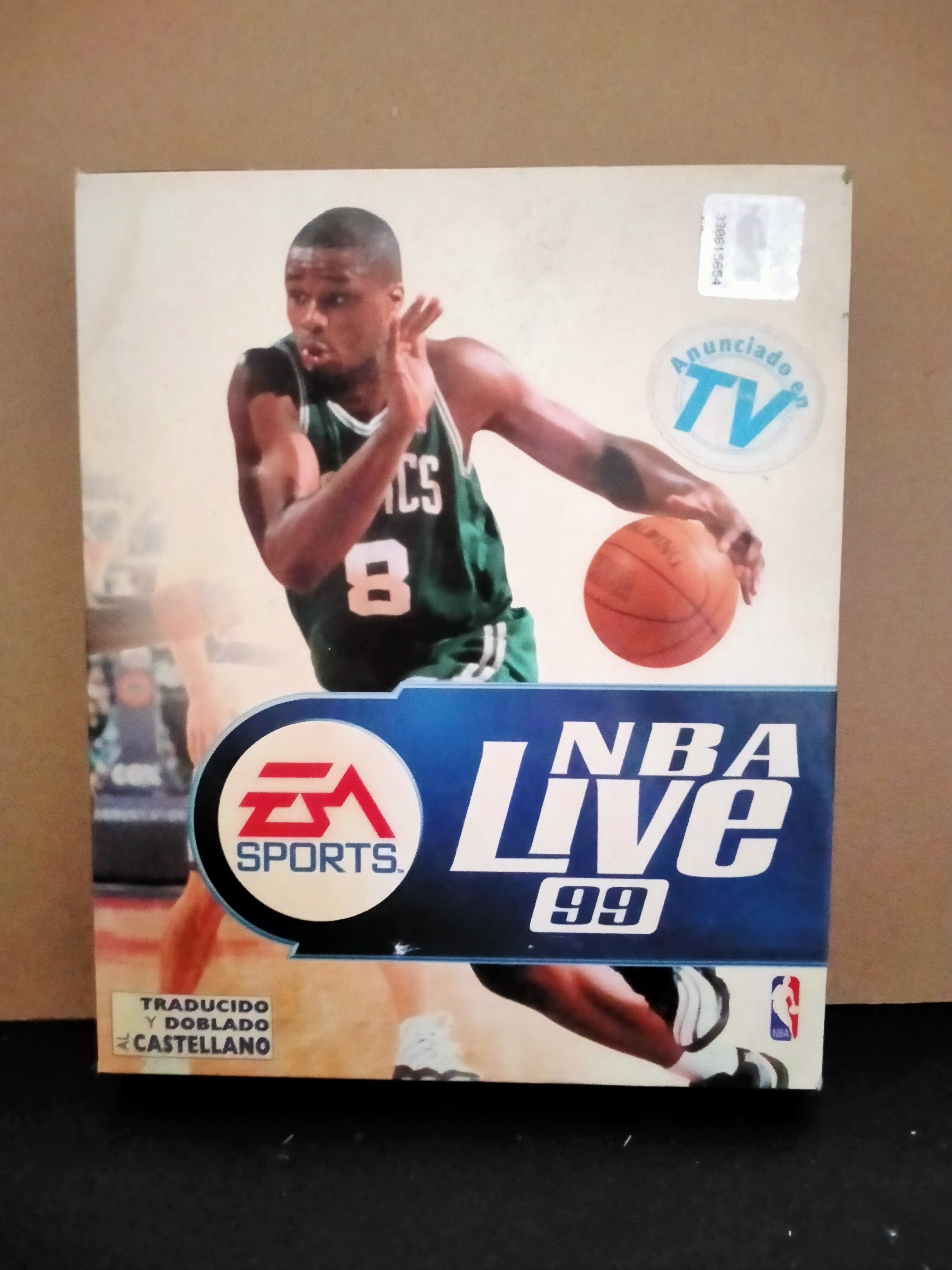 Edición física de NBA Live 99