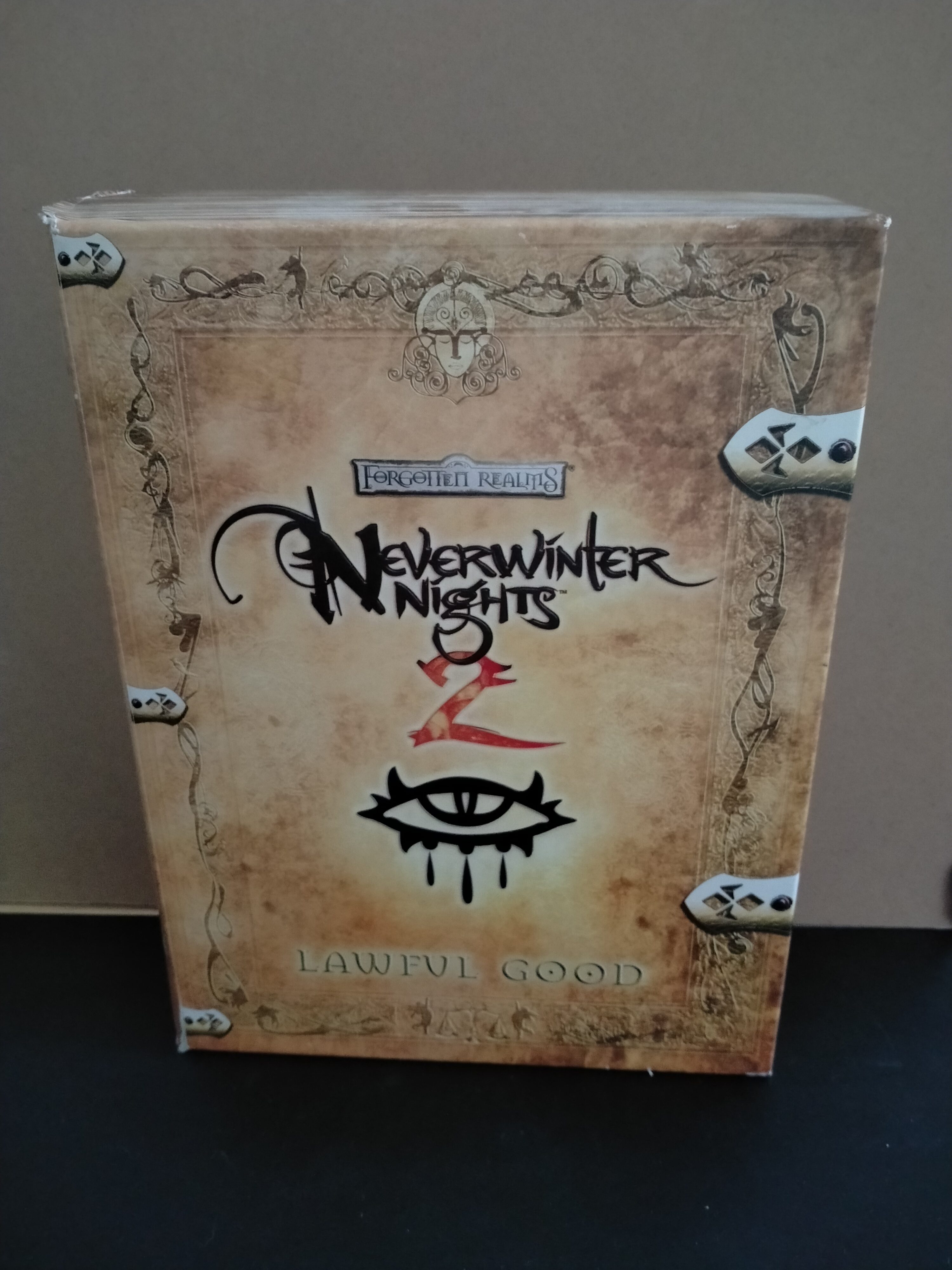 Edición física de Neverwinter Nights 2: Lawful Good