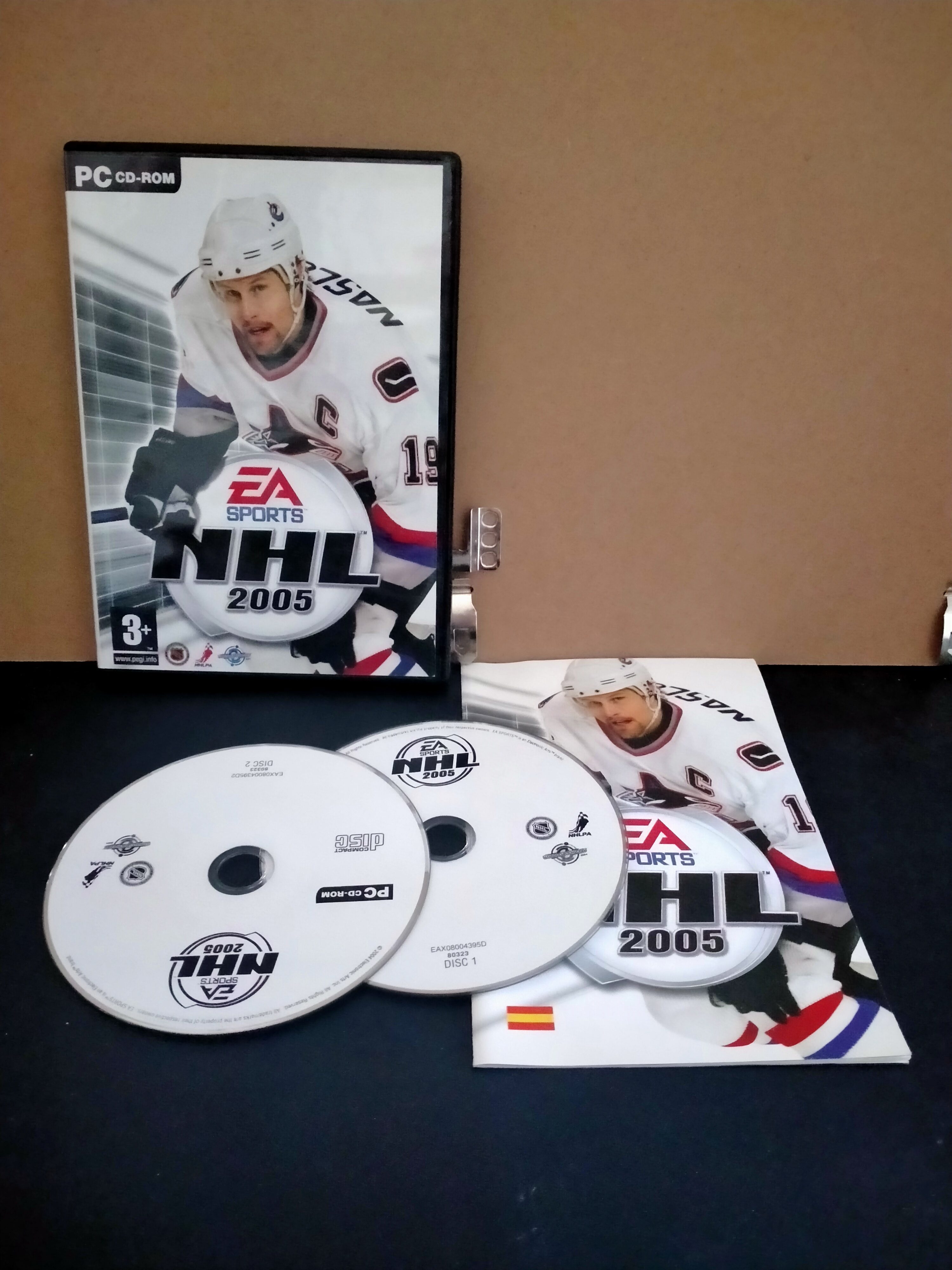 Edición física de NHL 2005