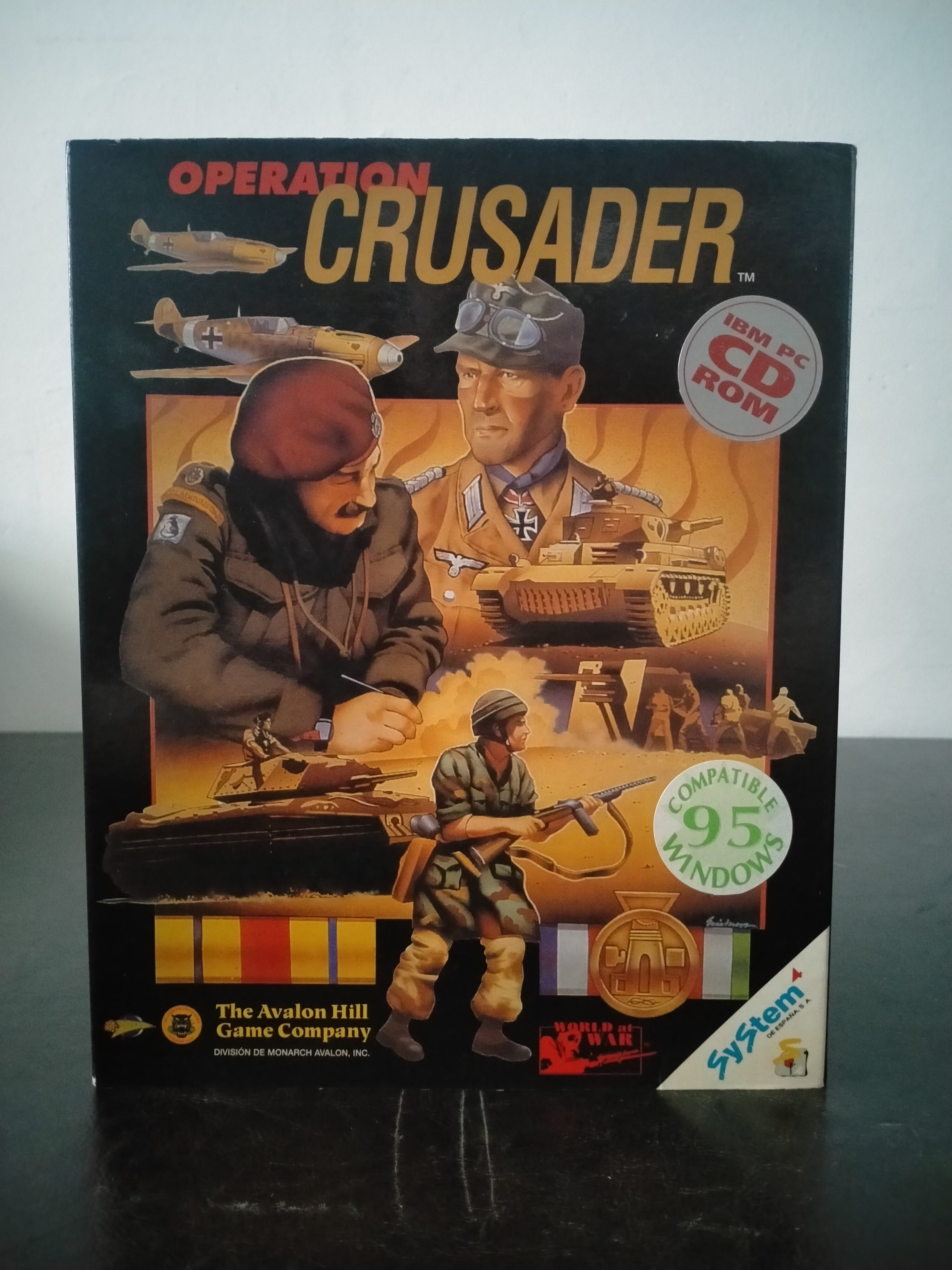 Portada de Operation Crusader, formato Big Box, para MS-DOS, Windows 95