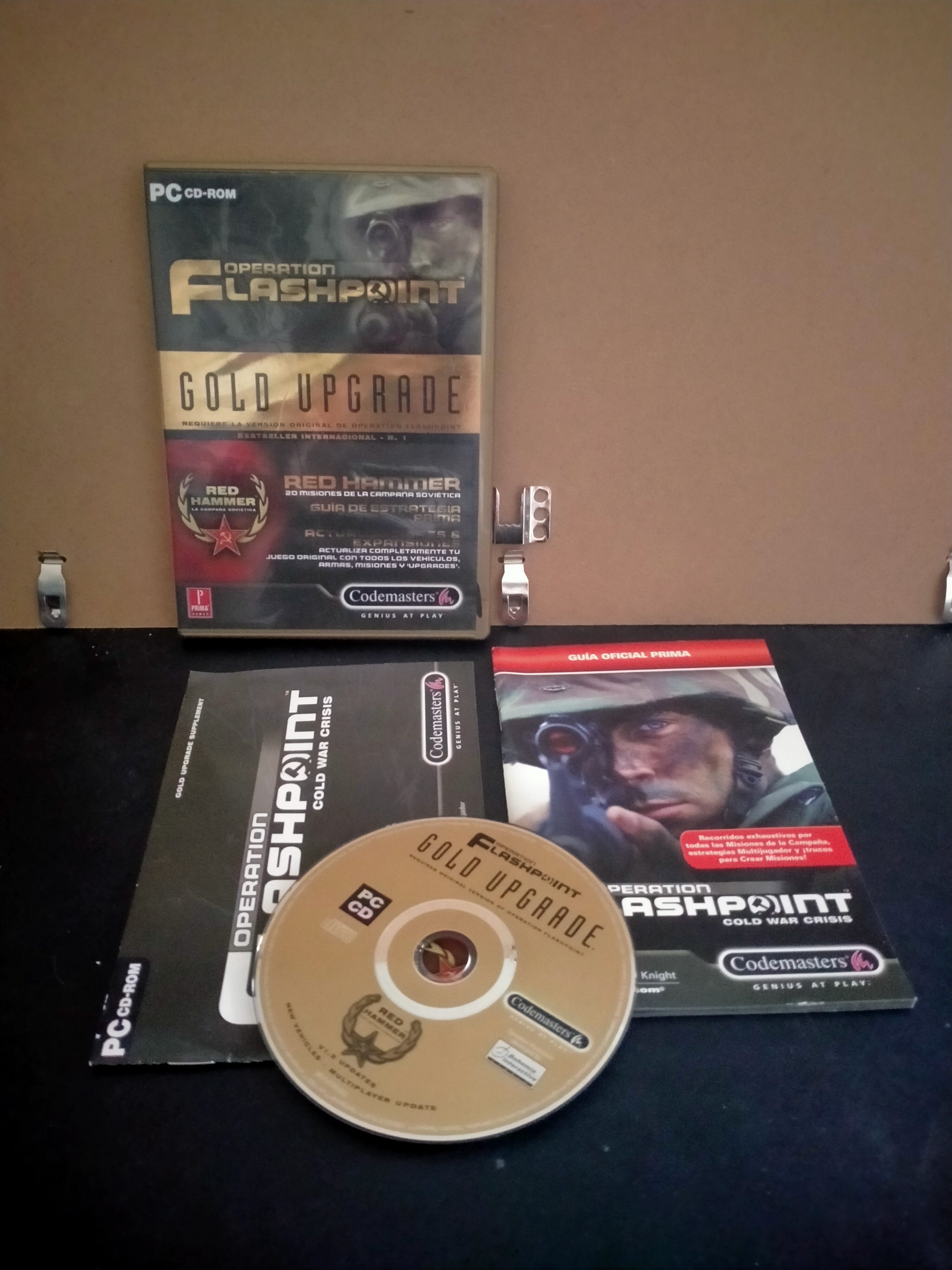 Edición física de Operation Flashpoint: Gold Upgrade