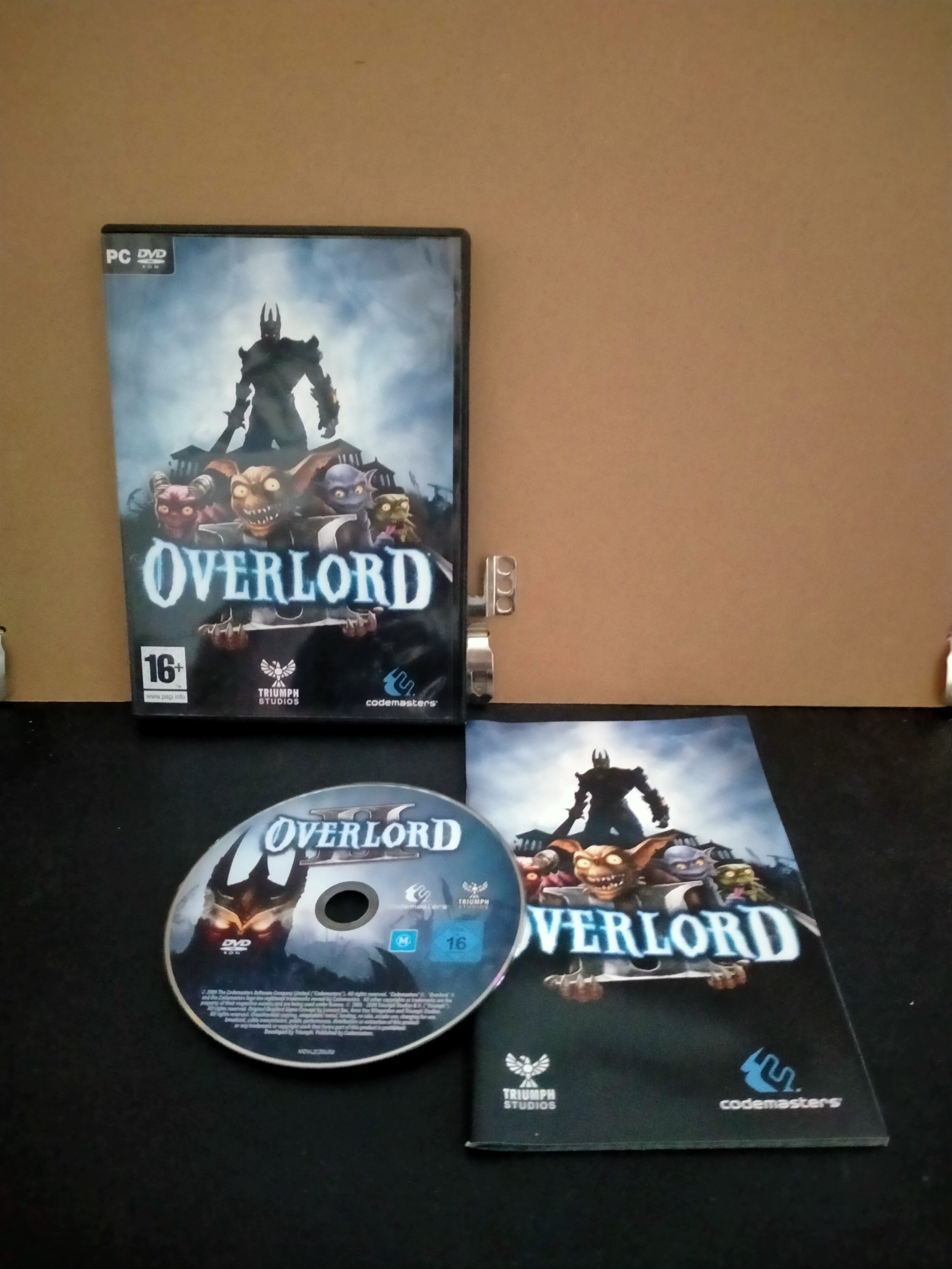 Edición física de Overlord