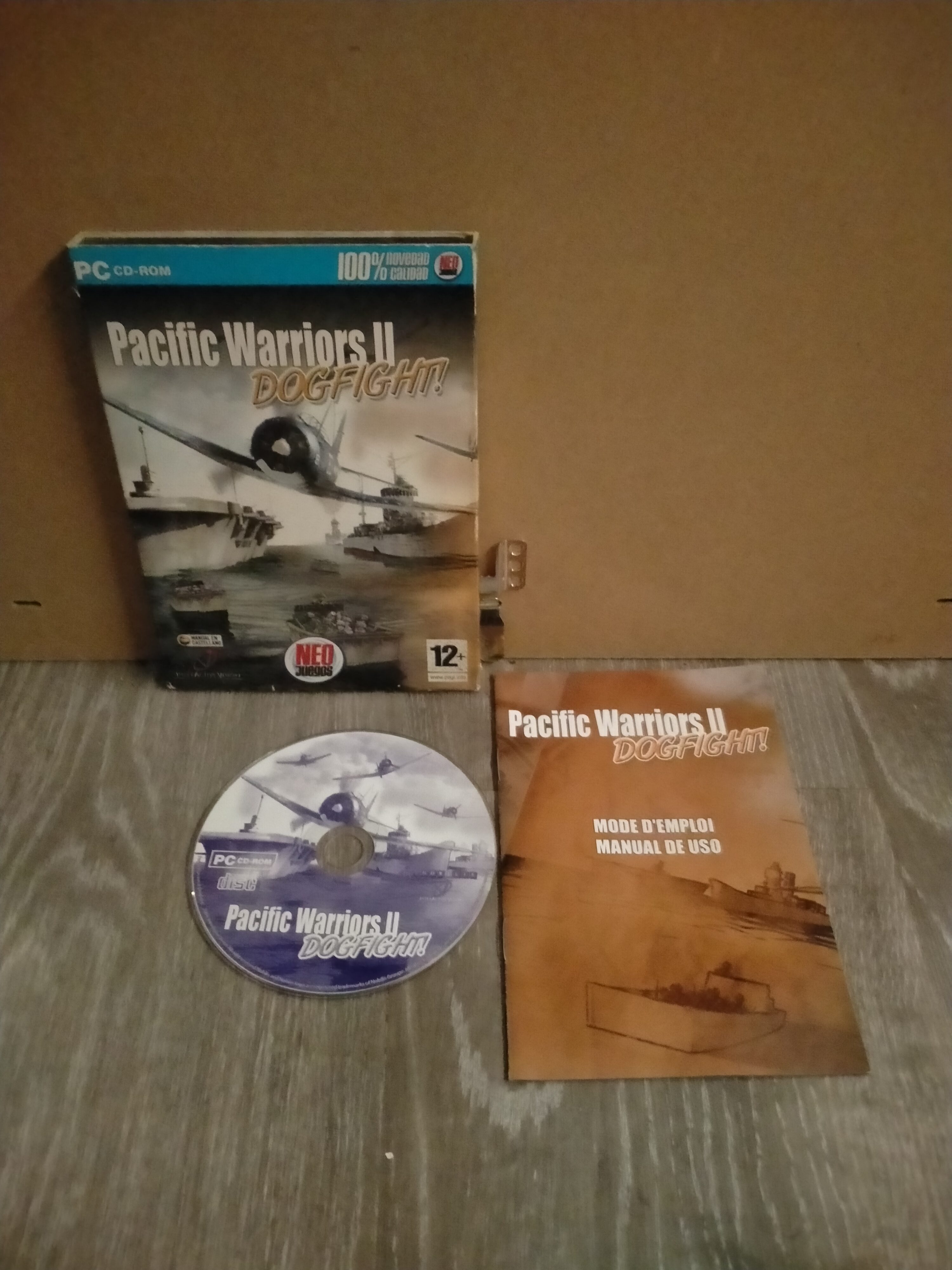 Edición física de Pacific Warriors II: Dogfight!