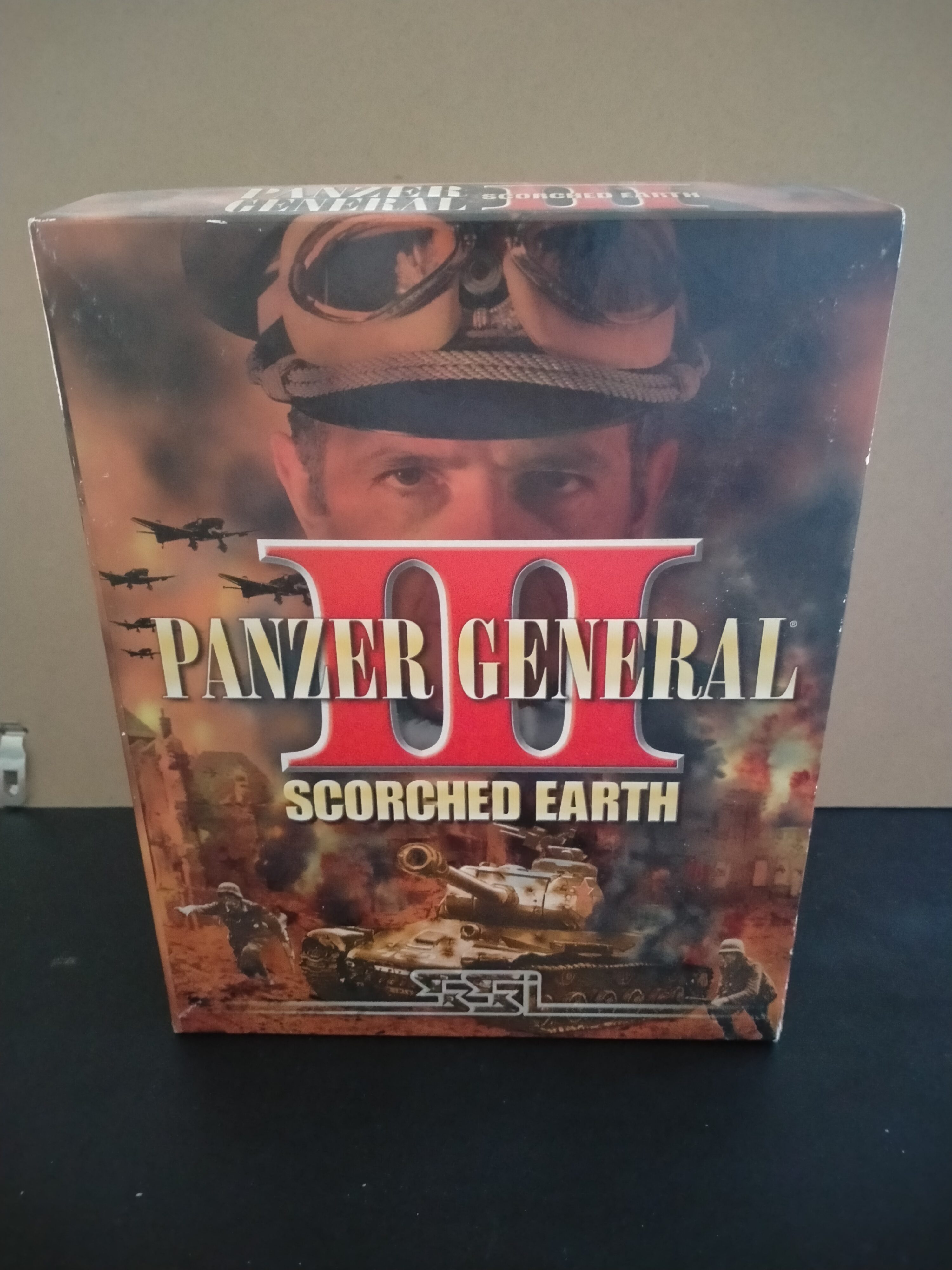 Edición física de Panzer General III: Scorched Earth