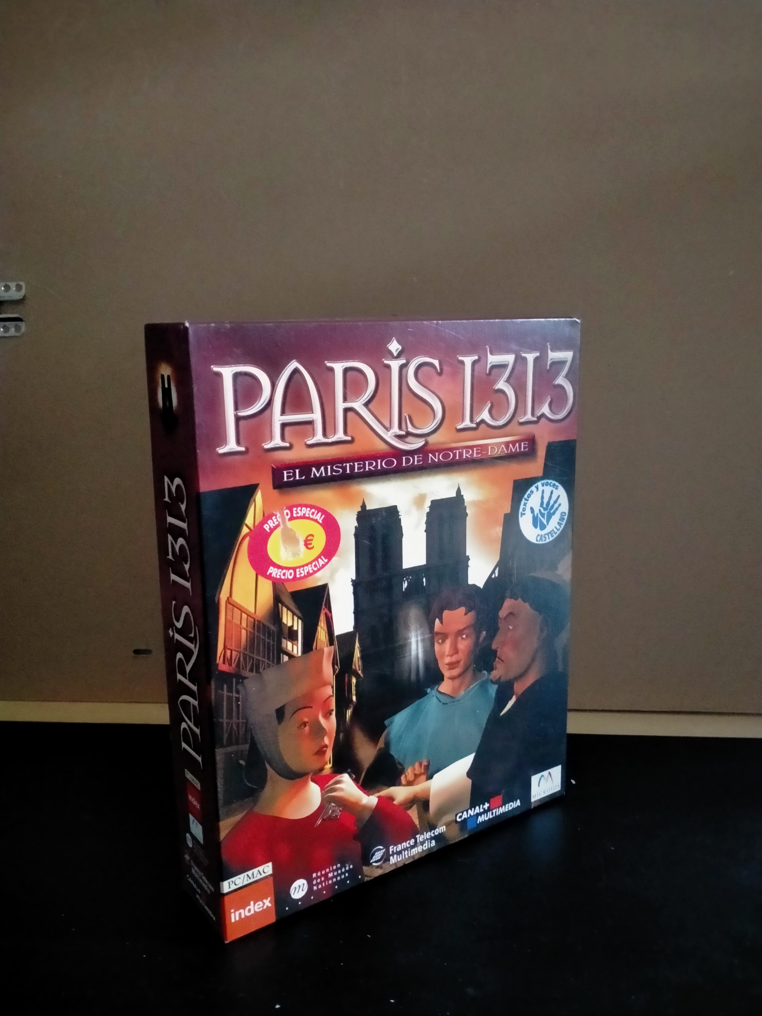 Edición física de Paris 1313: El misterio de Notre Dame