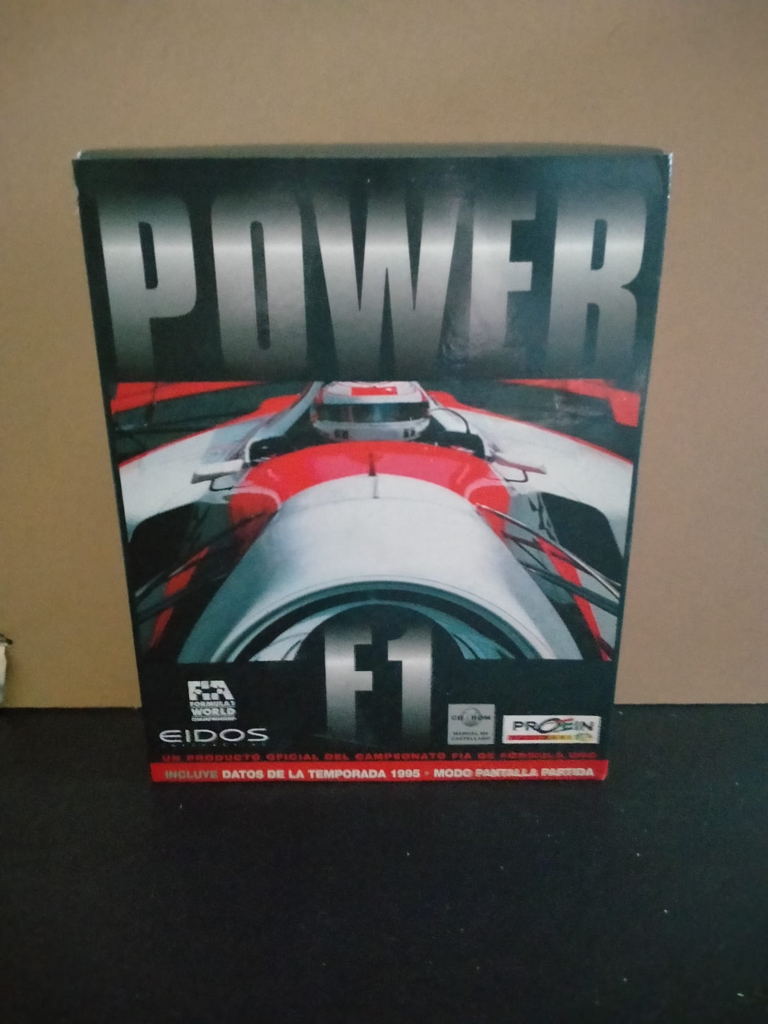 Edición física de Power F1