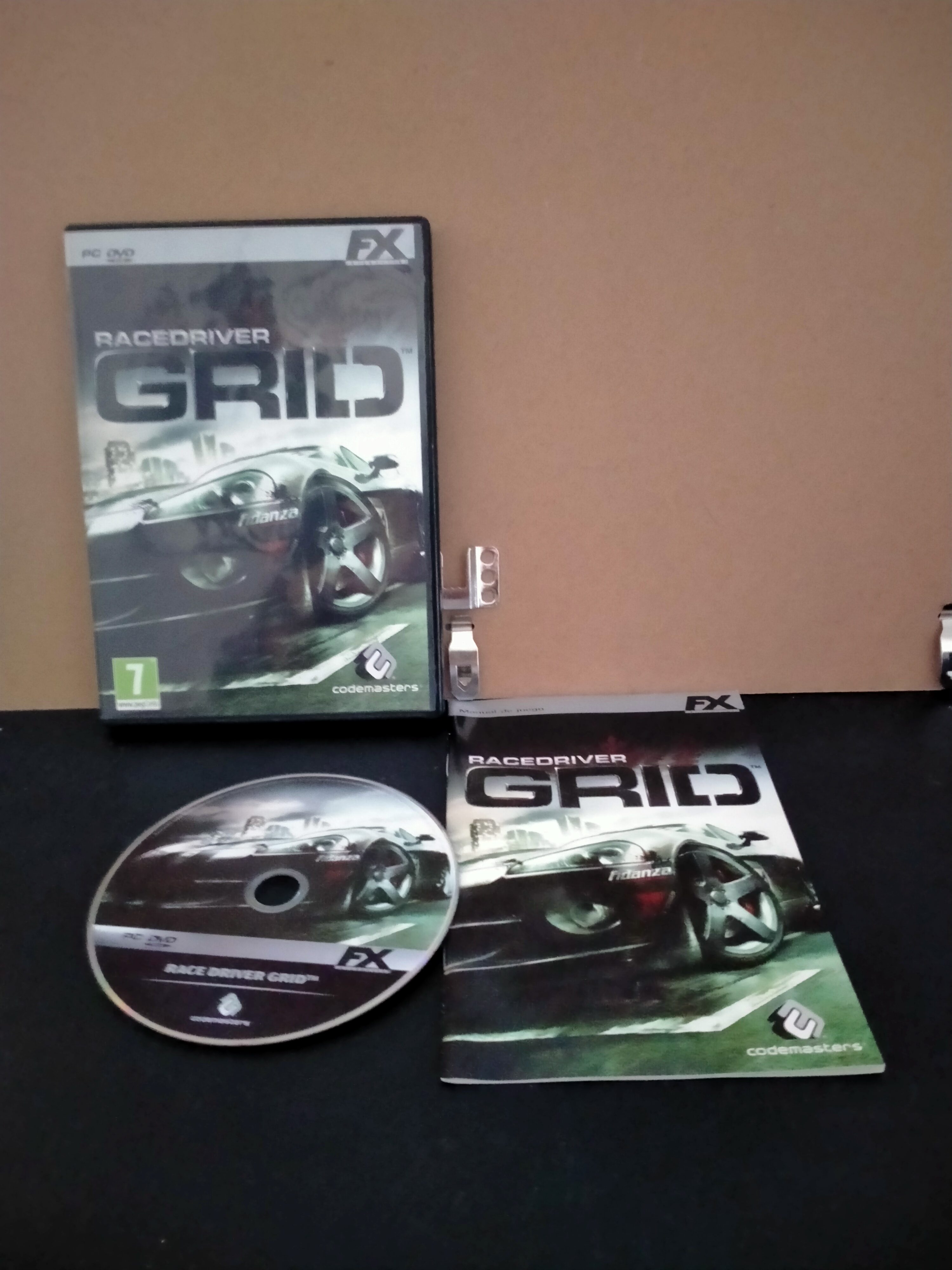 Edición física de Race Driver: GRID