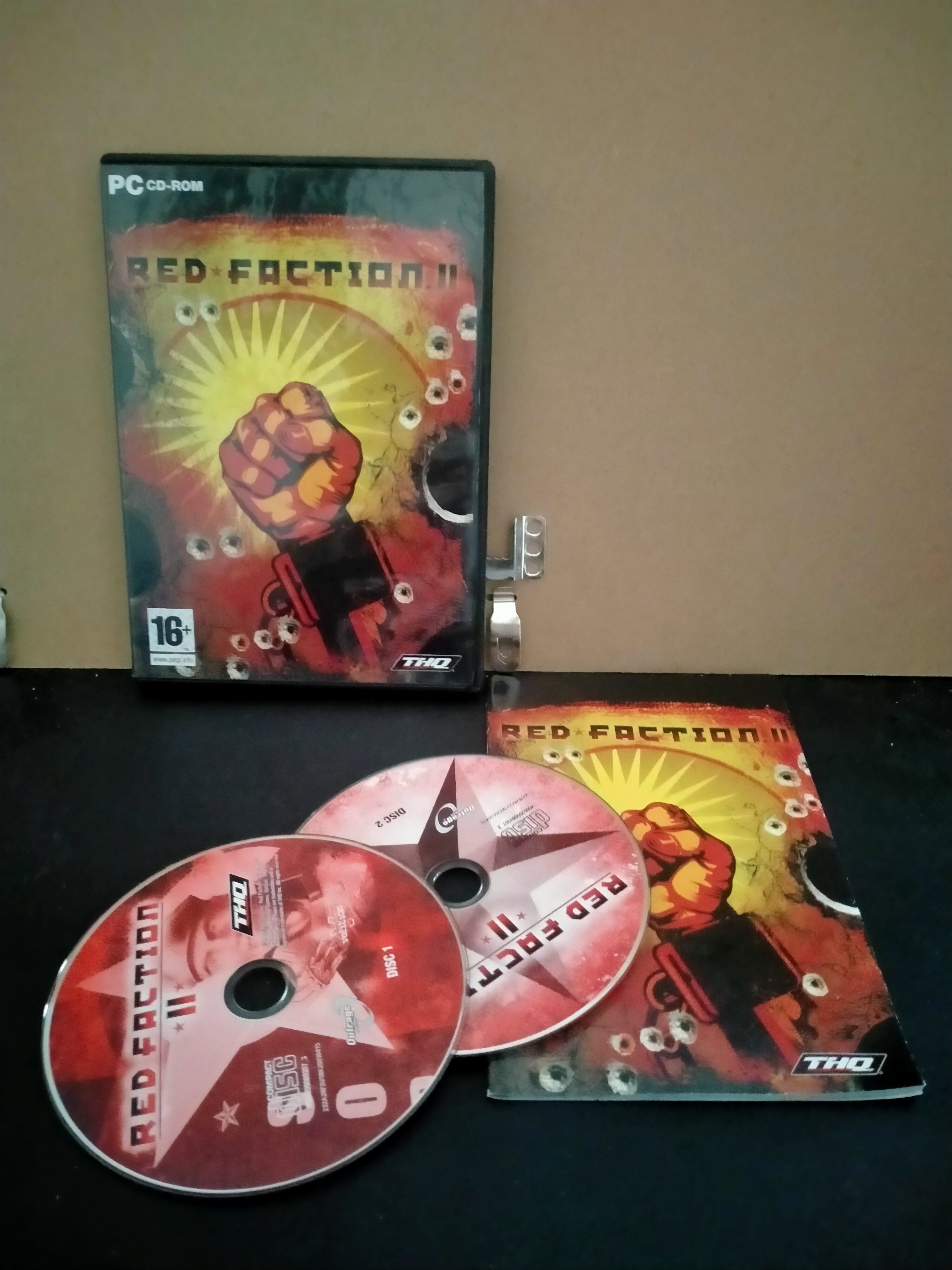 Edición física de Red Faction II