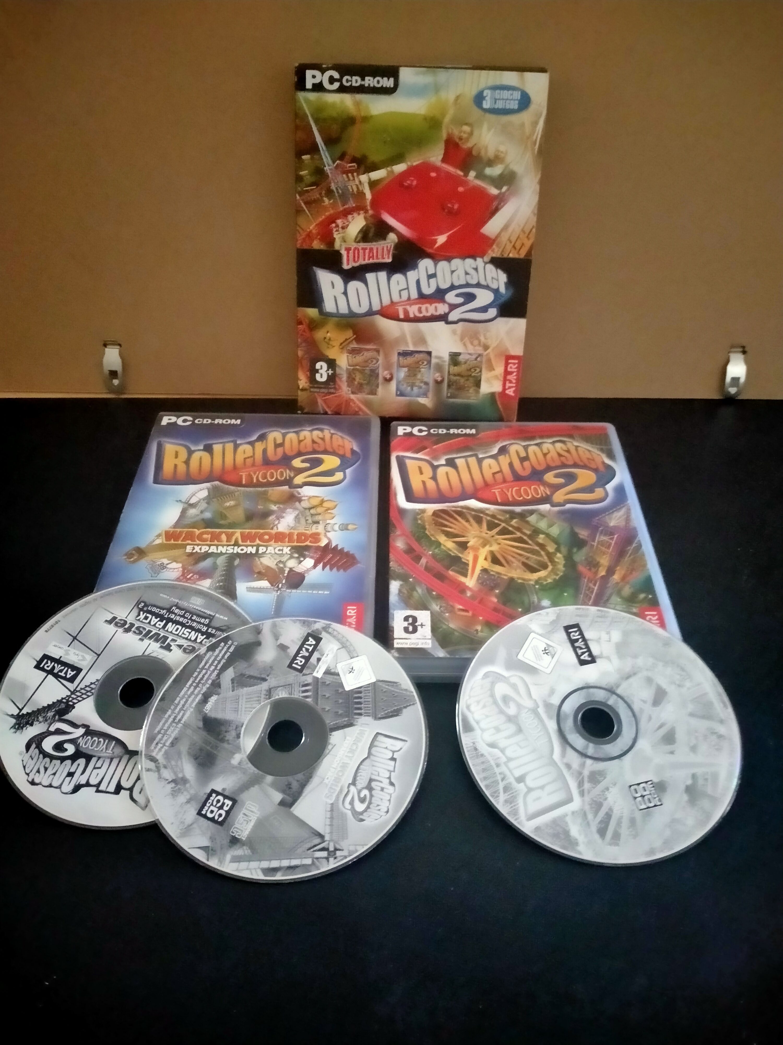 RollerCoaster Tycoon 2: Totally RollerCoaster