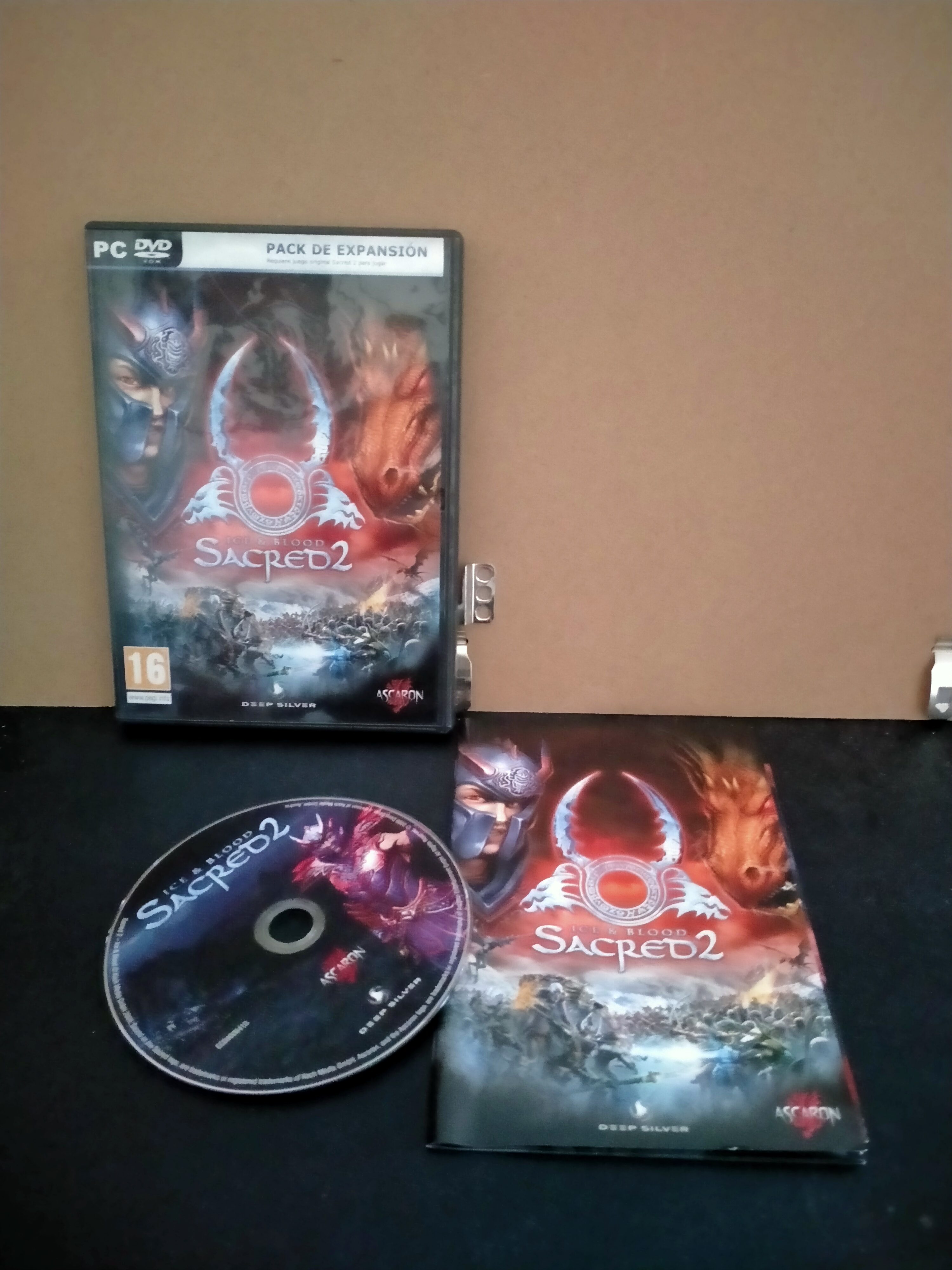 Edición física de Sacred 2: Ice and Blood