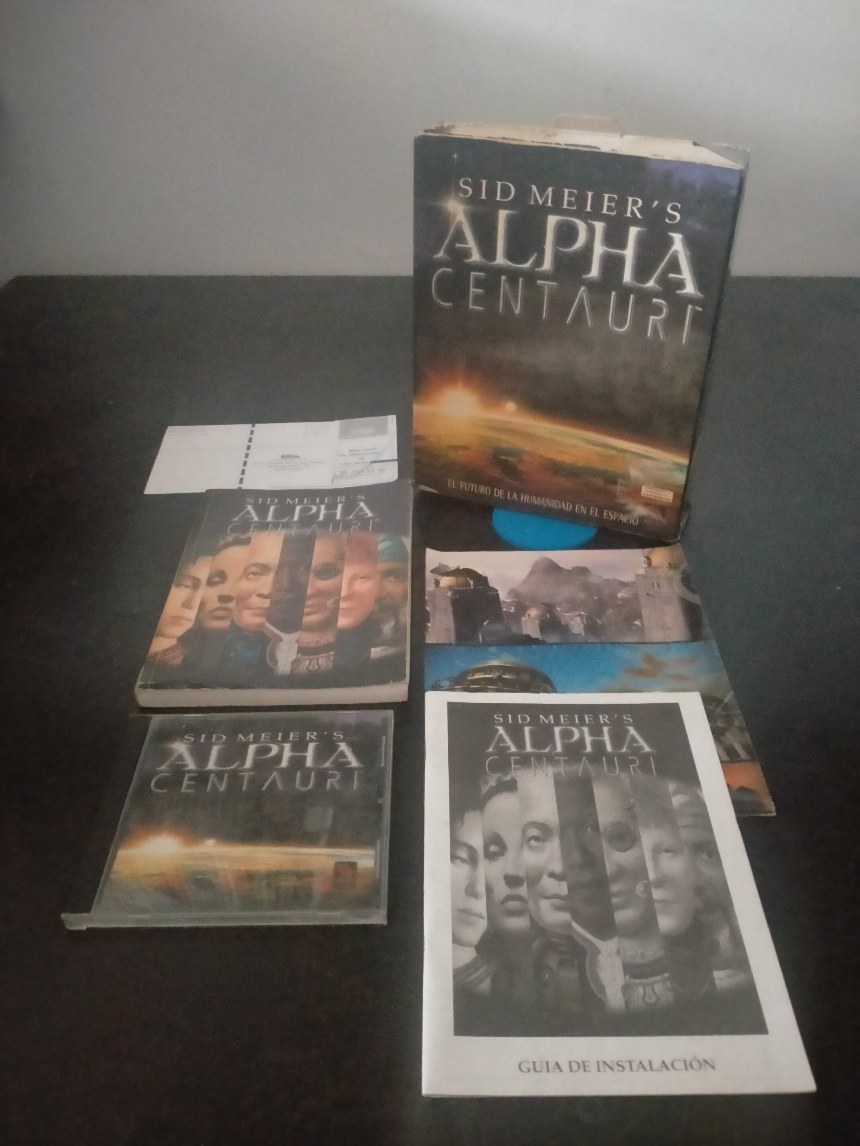 Imagen documental 3 de Sid Meier's Alpha Centauri, formato Big Box, para Windows 95, Windows 98, Windows NT