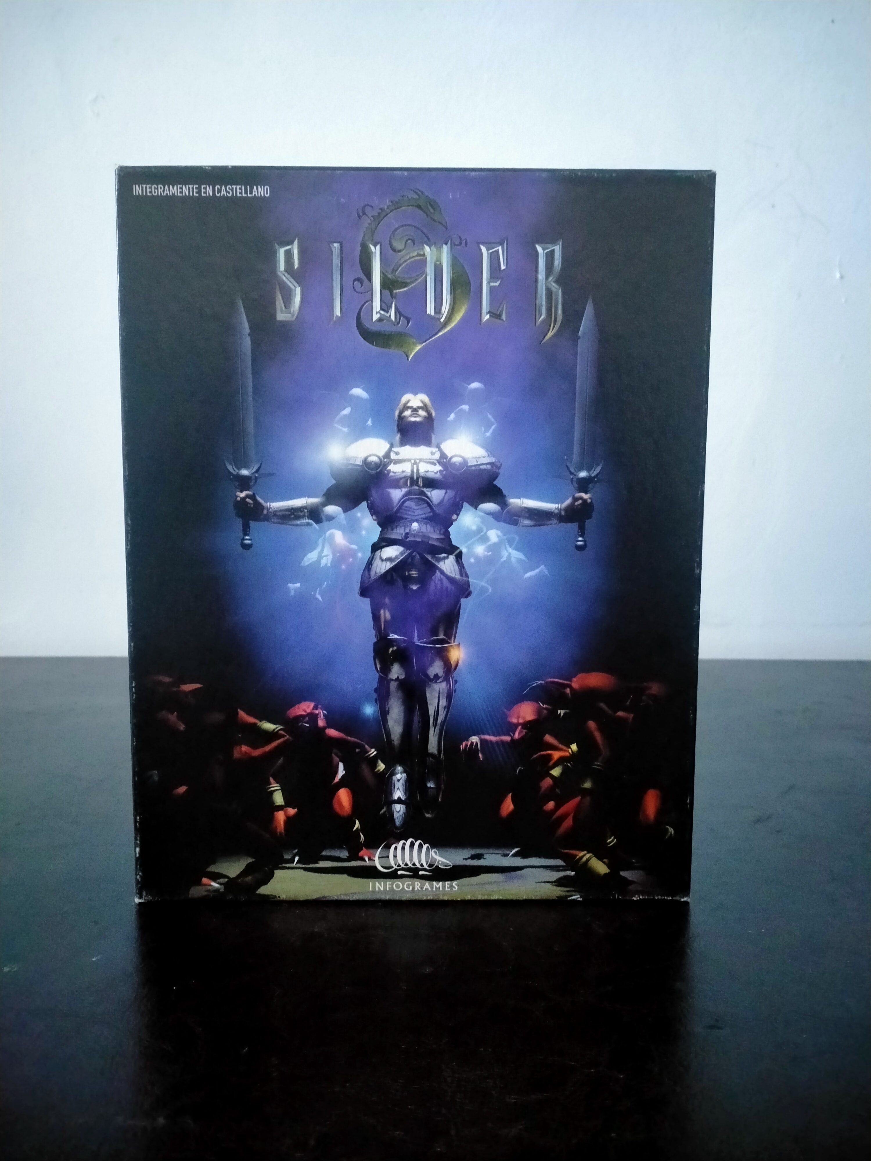 Edición física de Silver