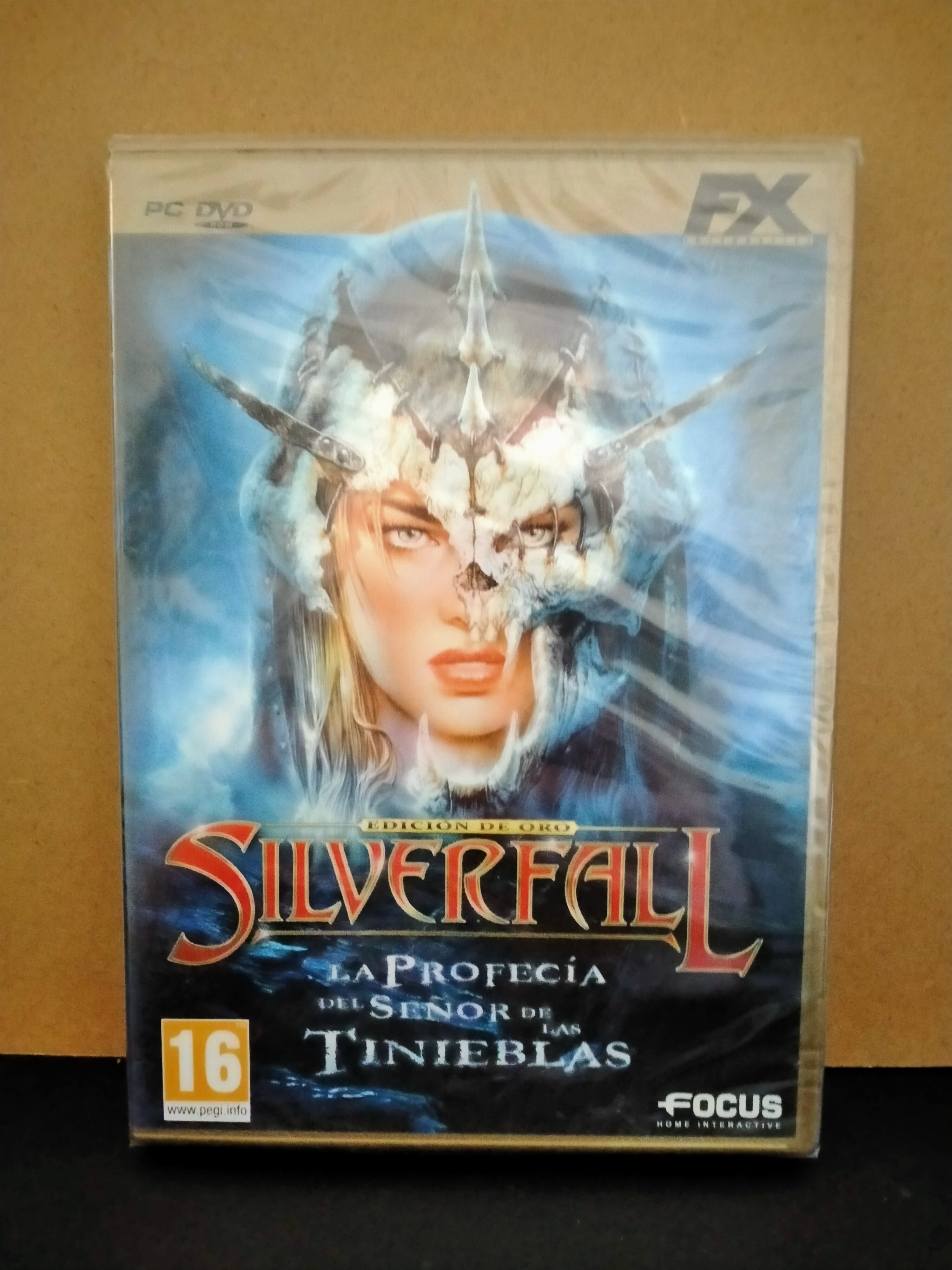 Edición física de Silverfall: La Profecía del Señor de las Tinieblas
